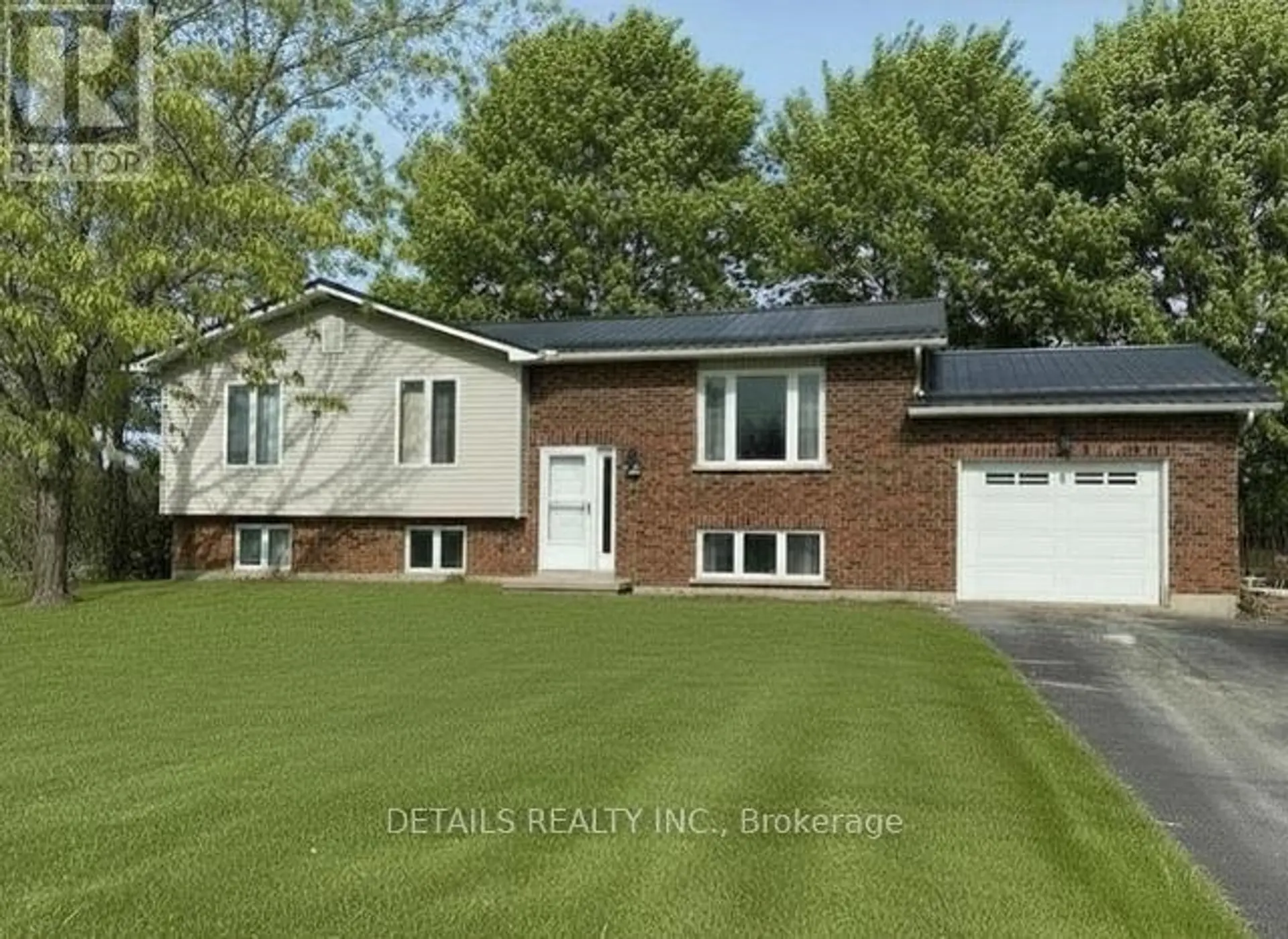 7 TILLY LANE - Image 1