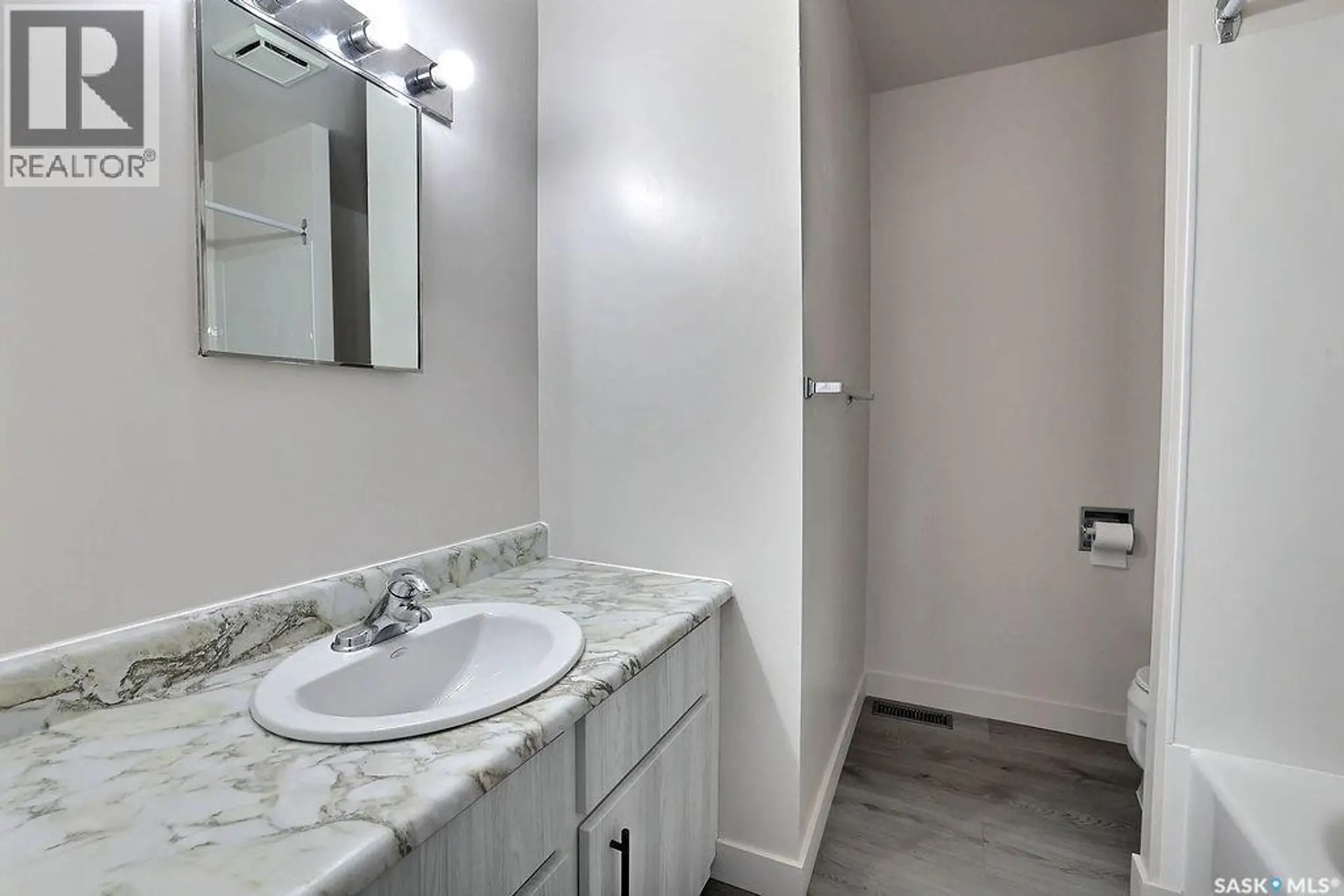 #31 Mackenzie WAY - Image 10