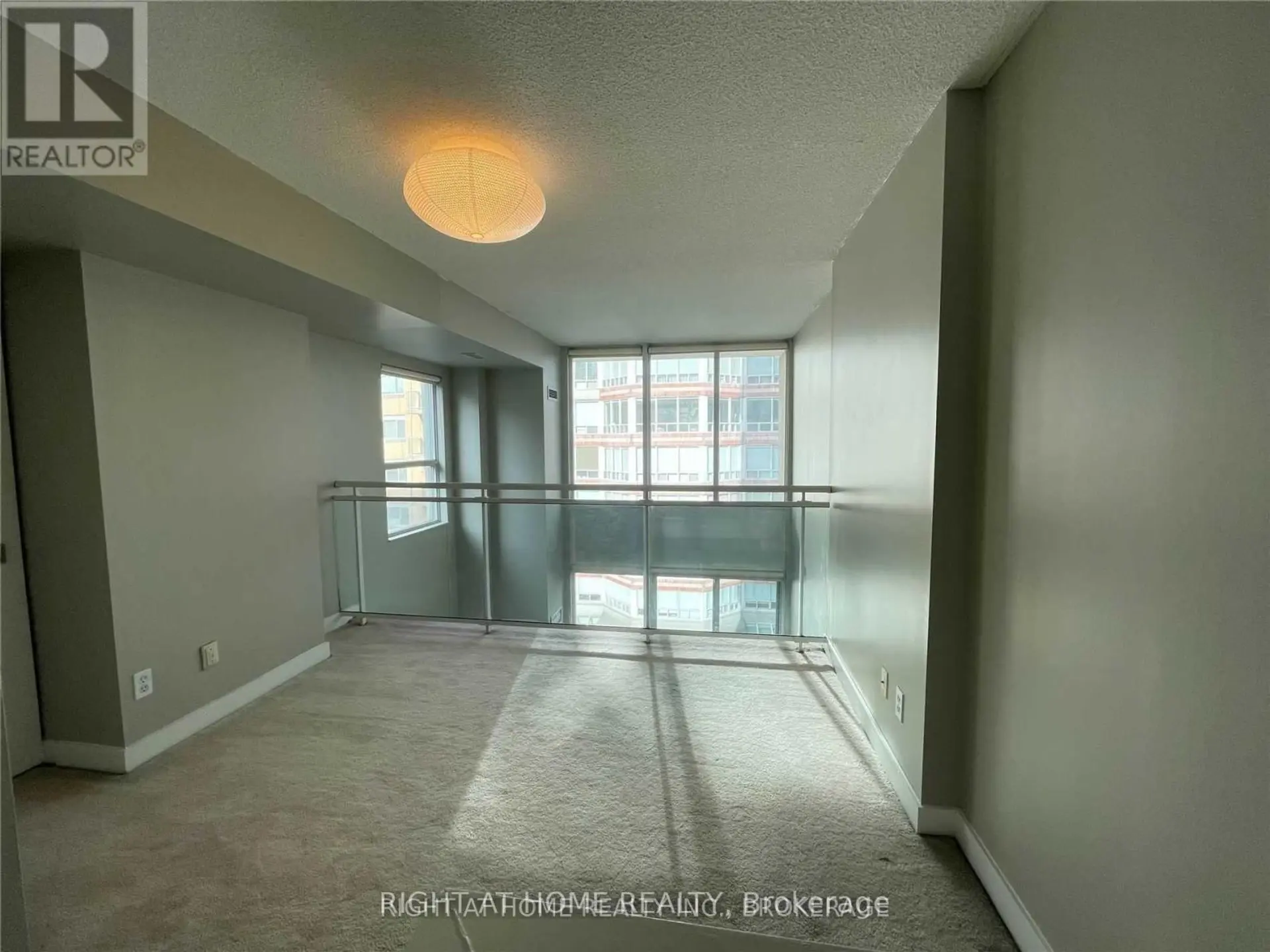 #501 77 LOMBARD STREET - Image 12