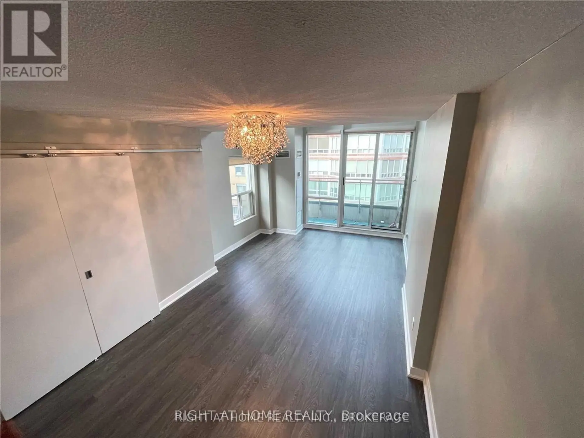 #501 77 LOMBARD STREET - Image 4