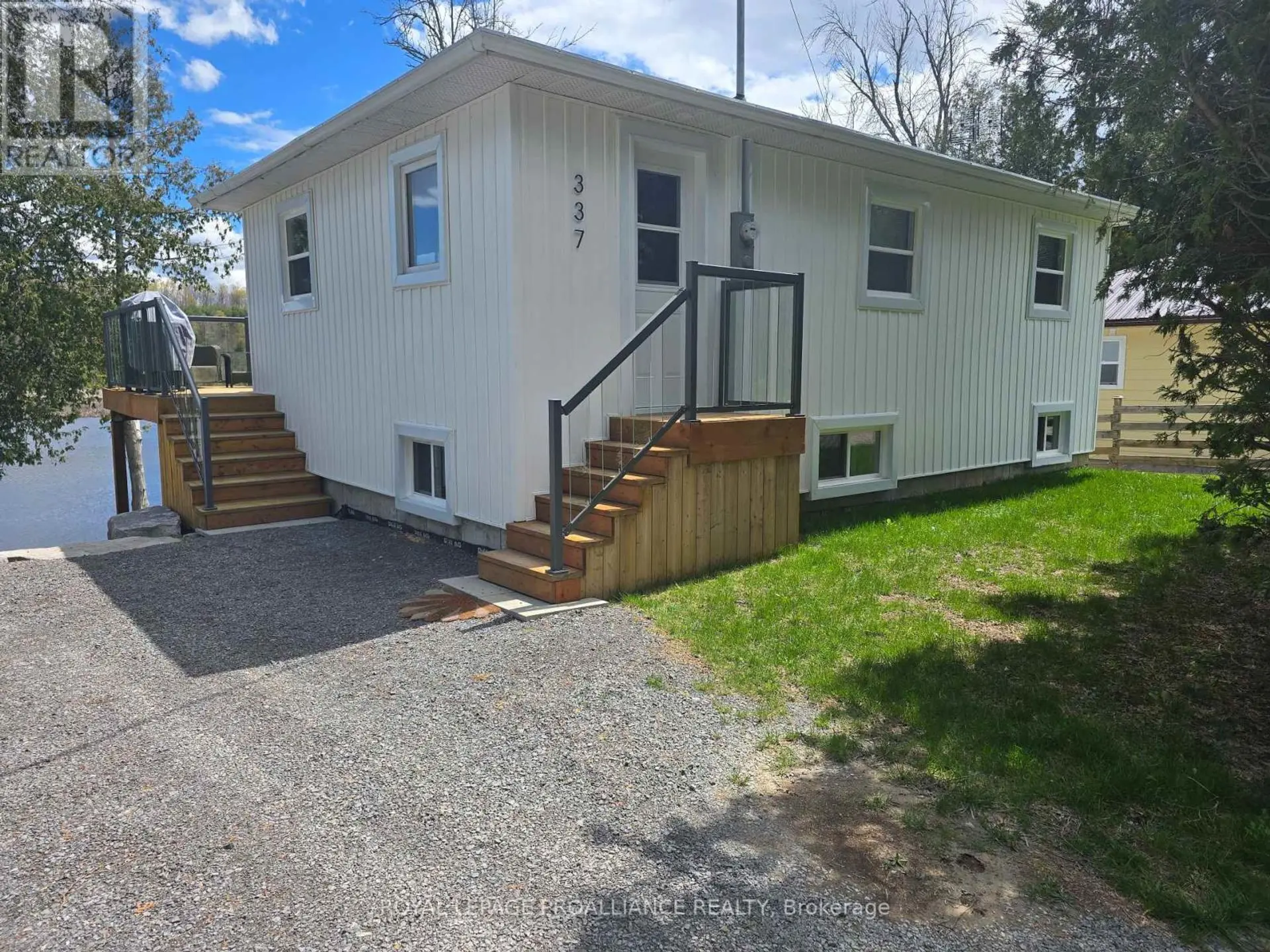 337/338 RAINBOW DRIVE - Image 1