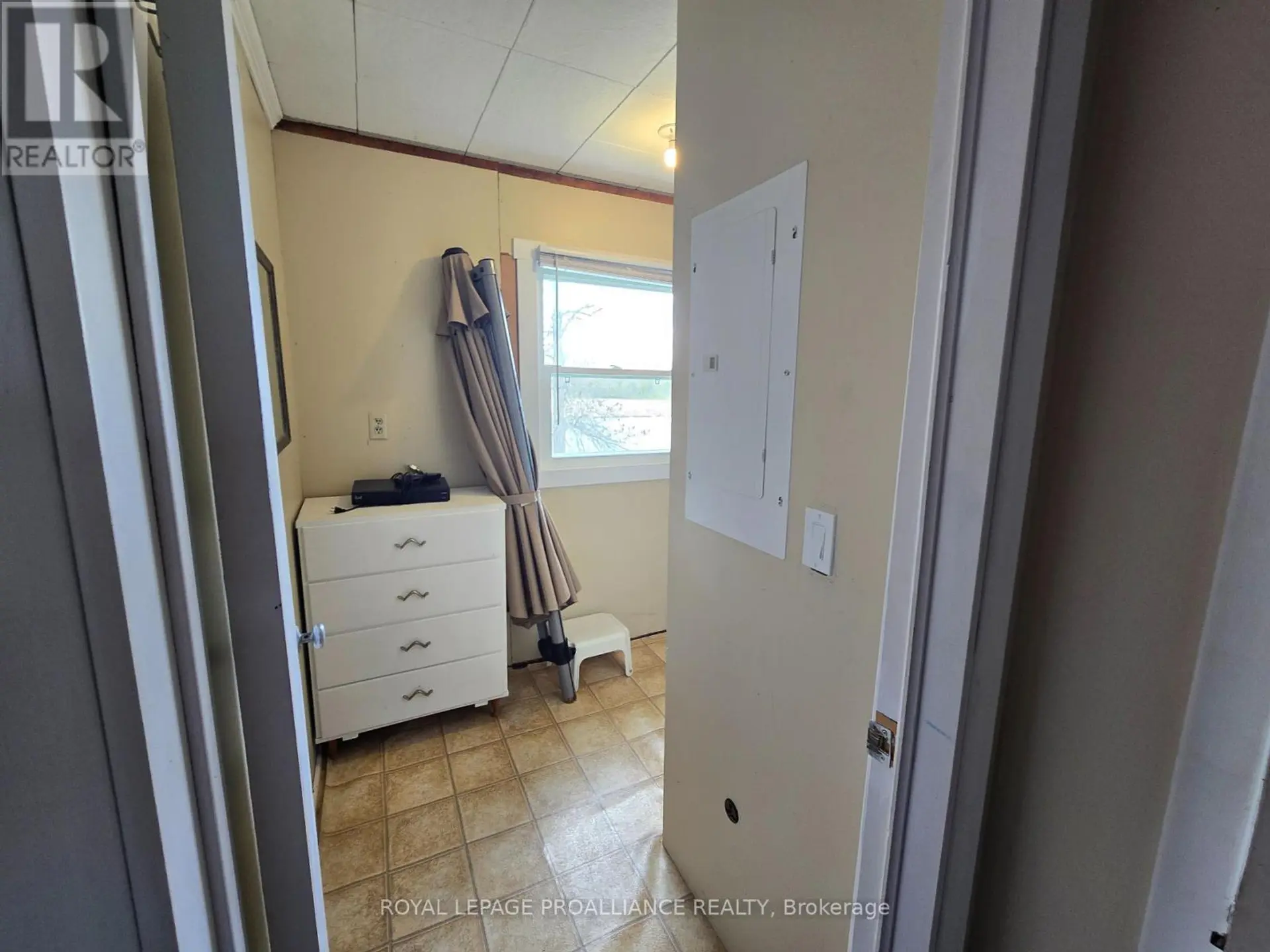 337/338 RAINBOW DRIVE - Image 10