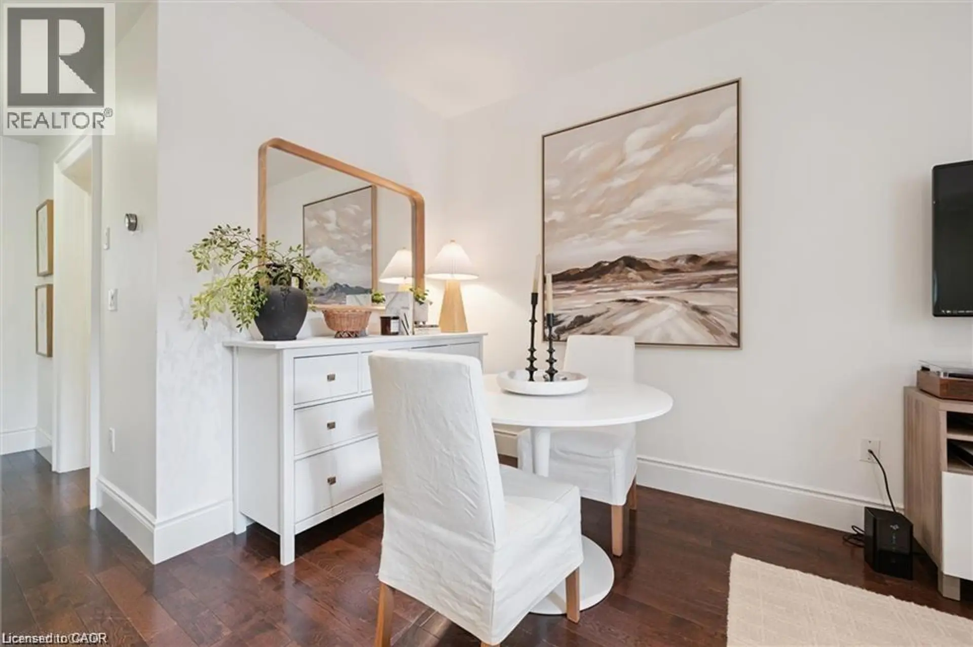 #101 133 PARK Street - Image 9