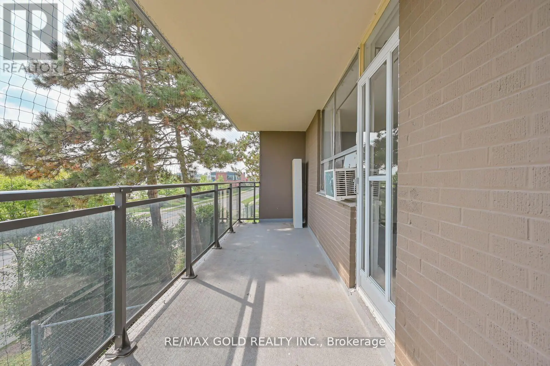 #207 60 STEVENSON ROAD - Image 5