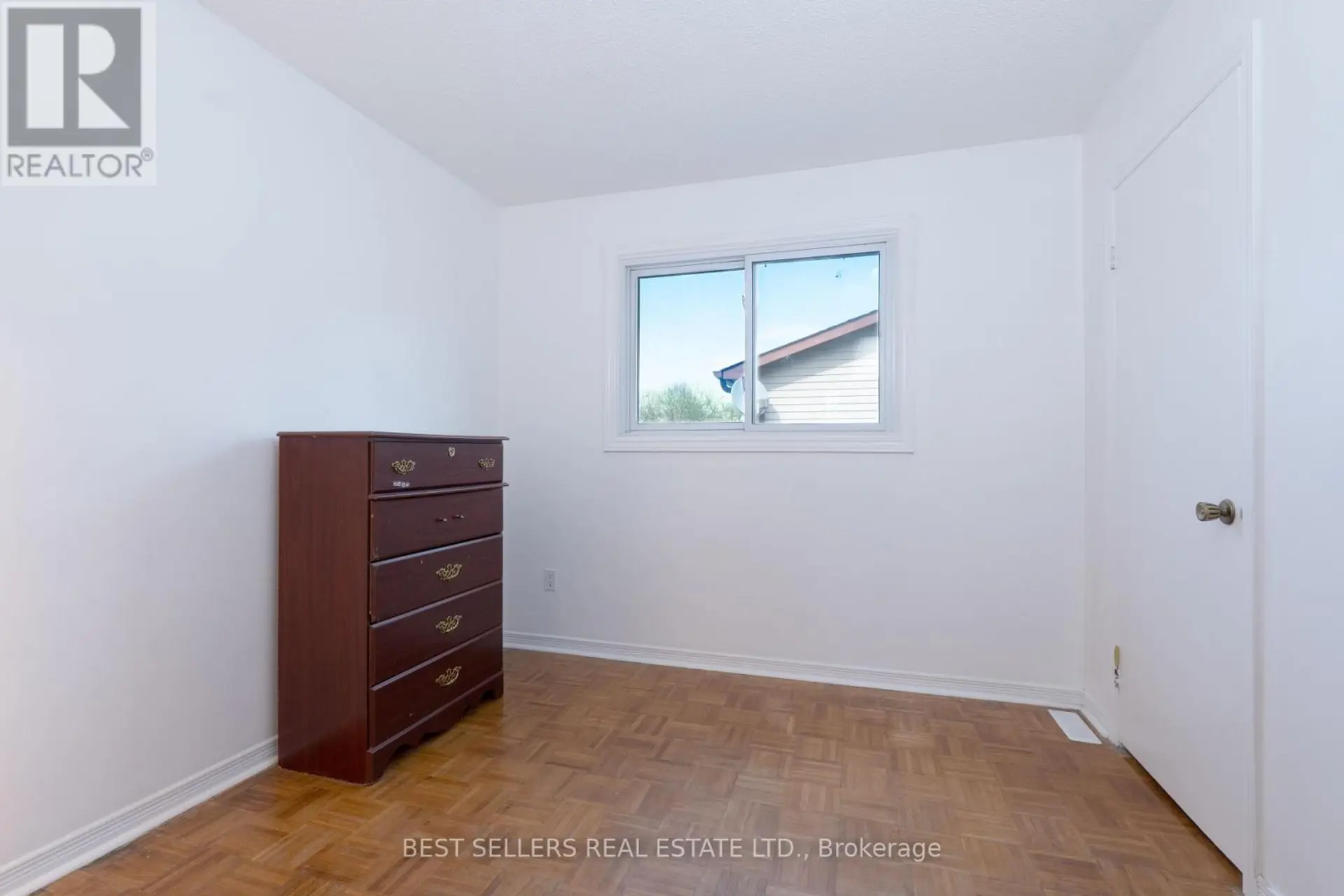 9 HERKLEY DRIVE - Image 14