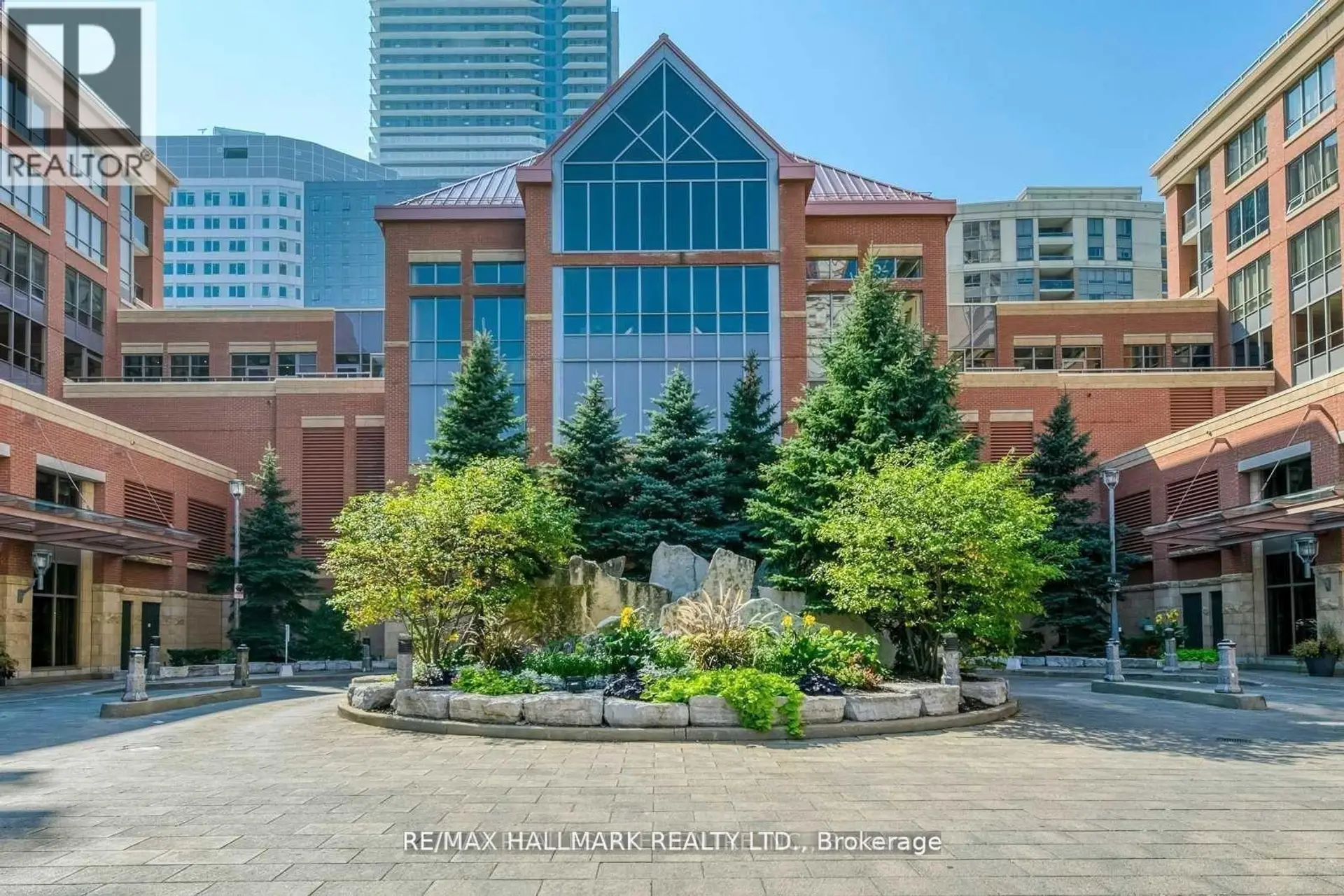#318 320 CITY CENTRE DRIVE - Image 2