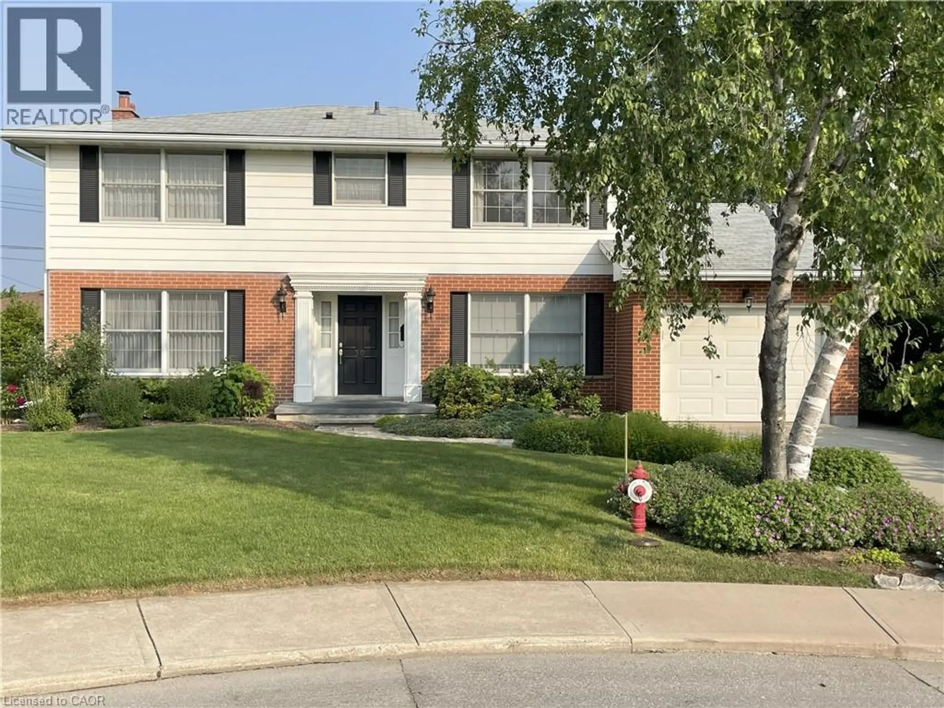 30 LANSCOTT Place - Image 1