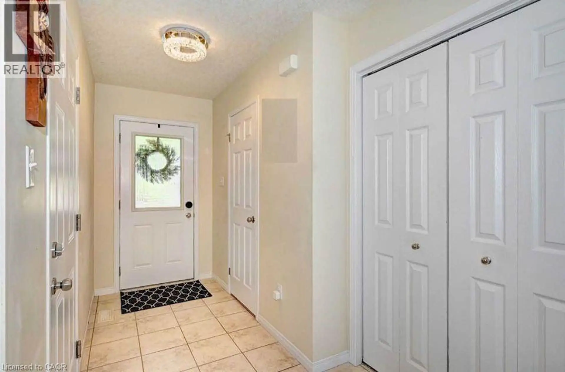 130 UPPER MERCER Street - Image 1