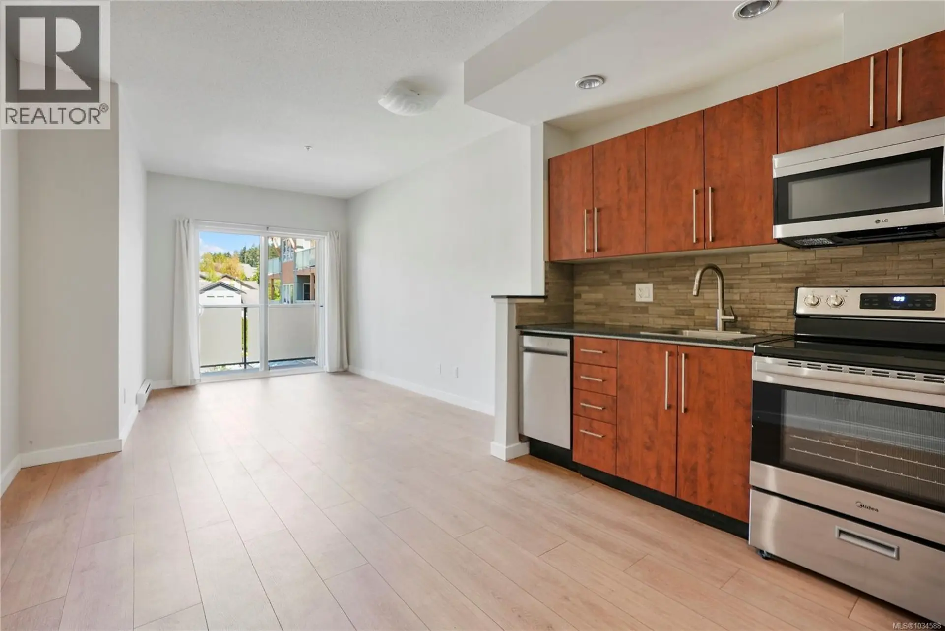 #315 611 Brookside Rd - Image 8
