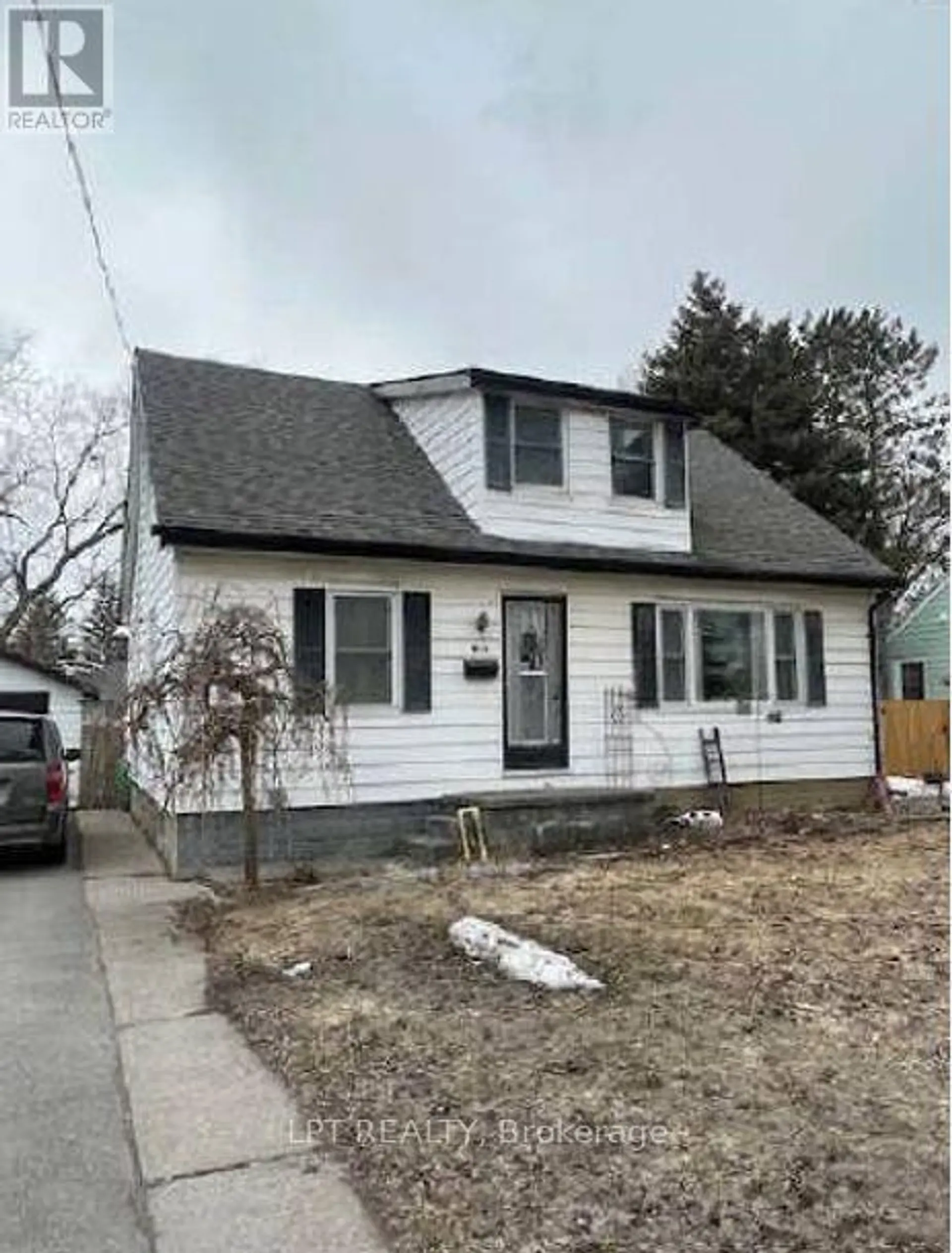 538 SIDNEY STREET - Image 2