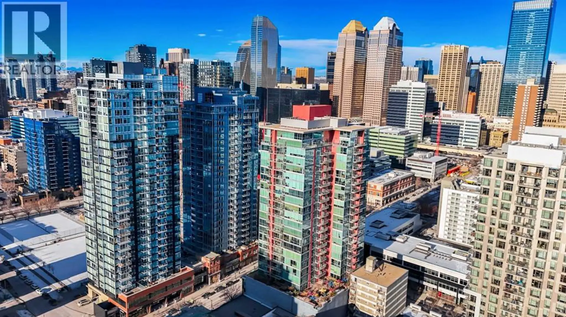 #2001 215 13 Avenue SW - Image 4