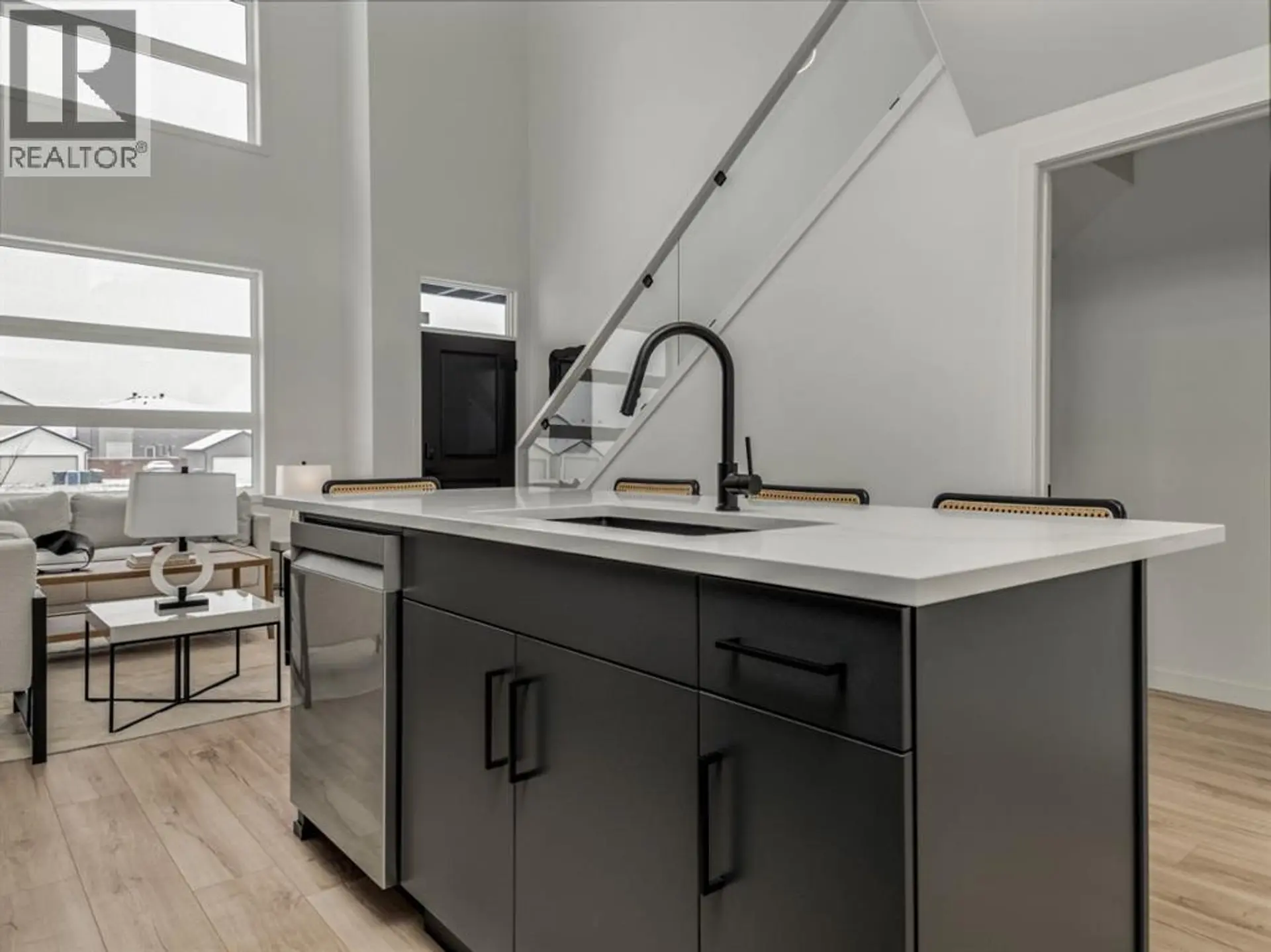 3013 47 Street S - Image 9