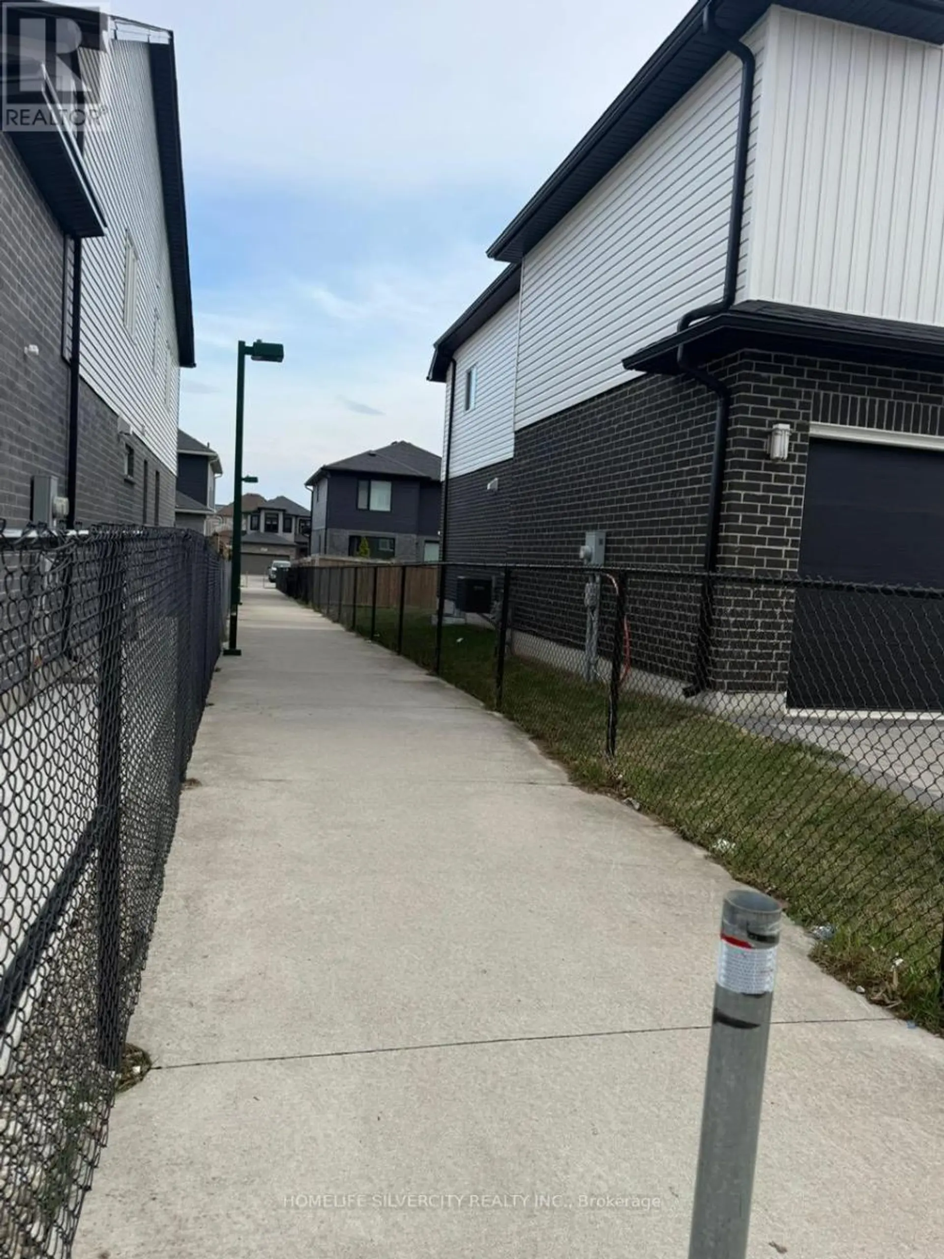 724 FREEPORT STREET - Image 18