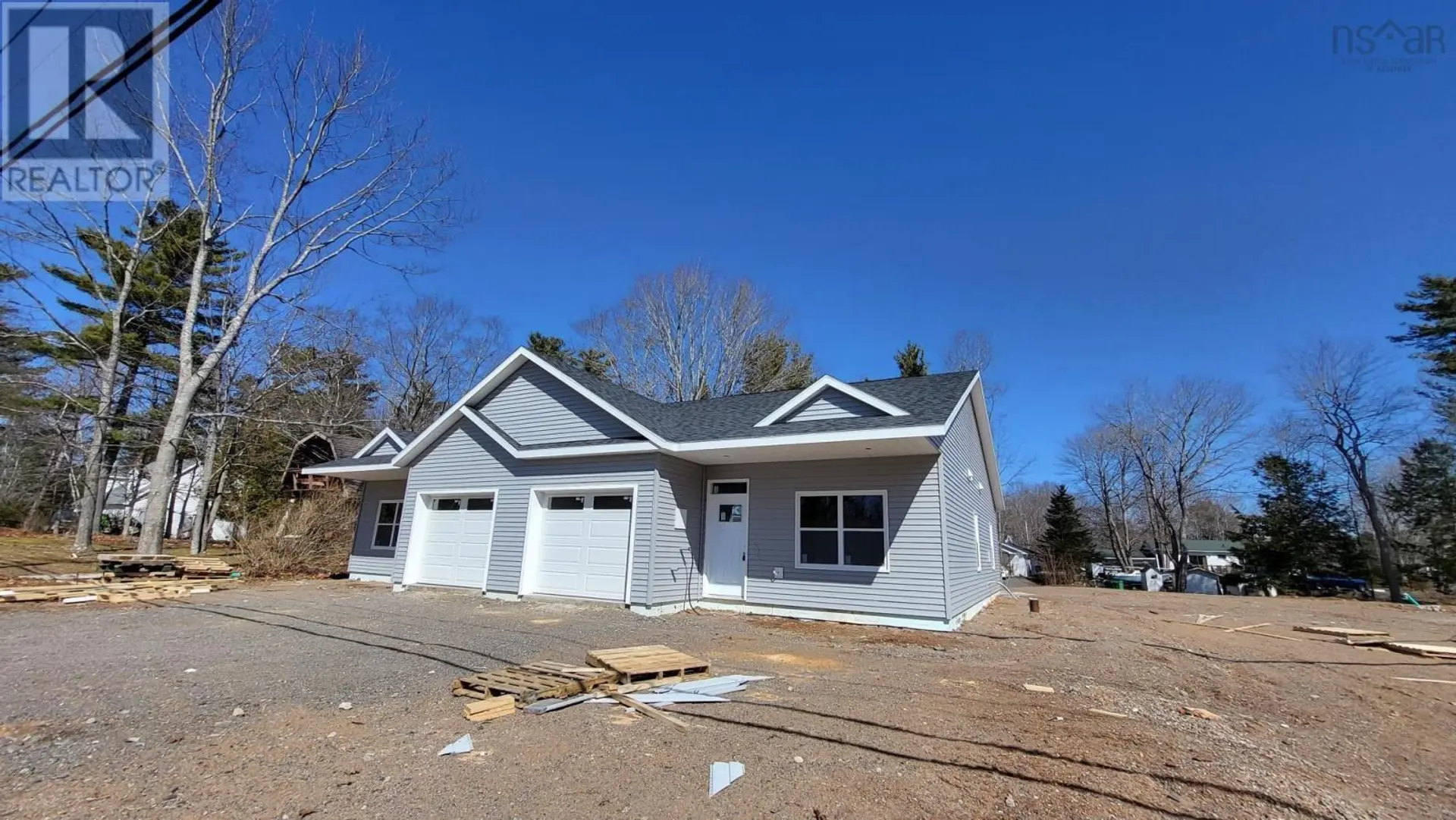 1437 Princess Crescent - Image 1
