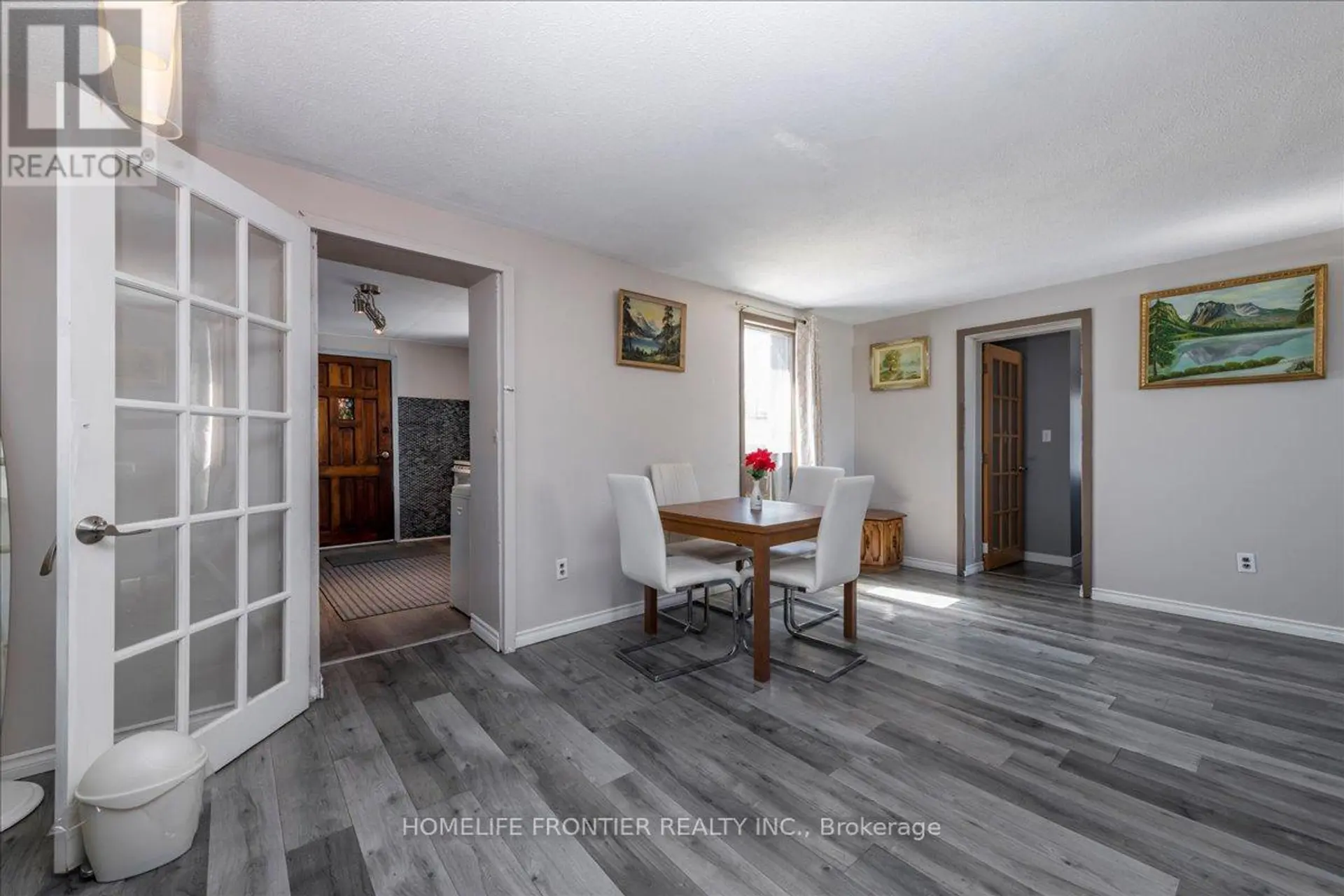 215 OXFORD STREET - Image 8