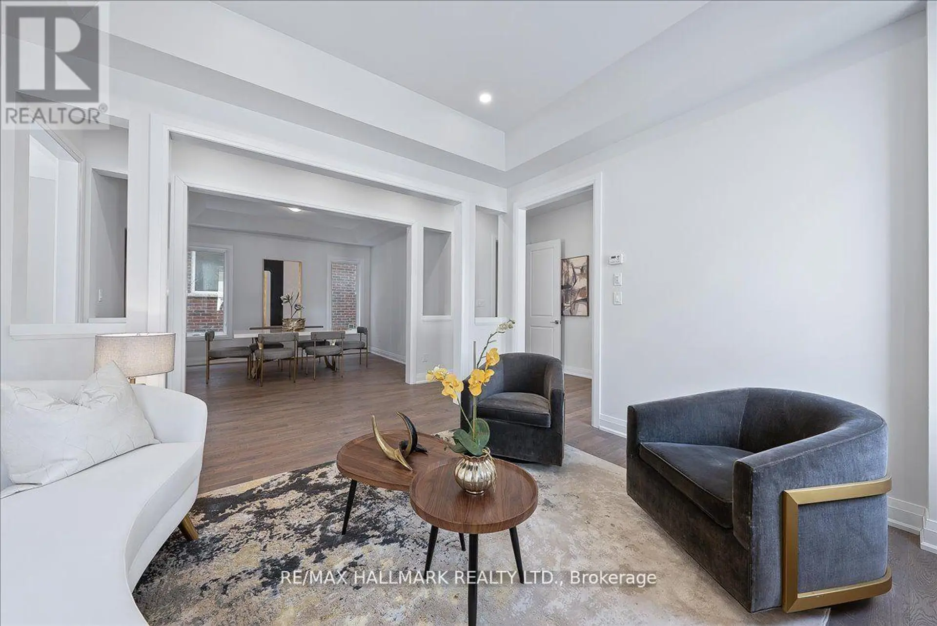15 AIDA PLACE N - Image 2