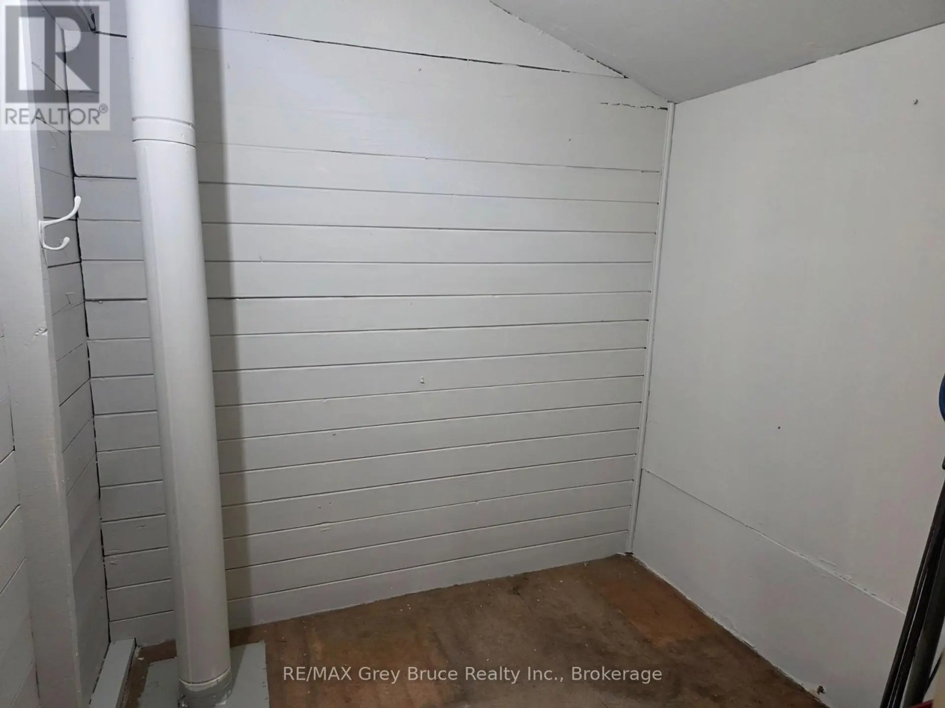 151 FRANCIS DRIVE - Image 16