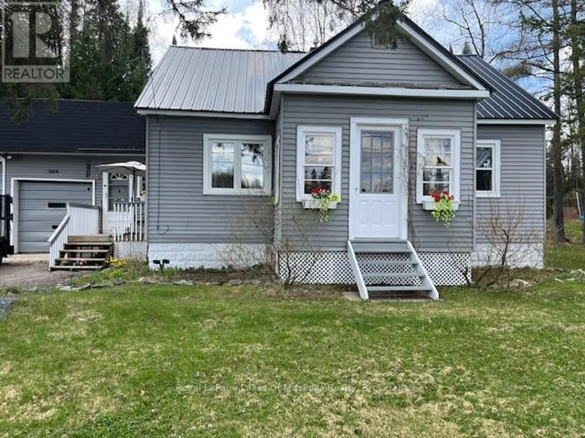 319 ONTARIO STREET - Image 1