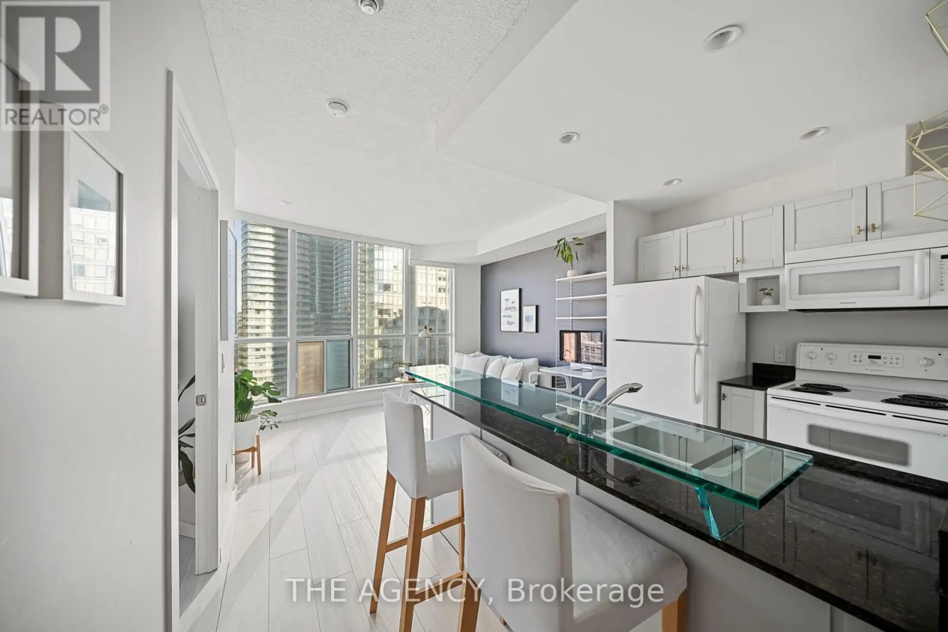 #3313 208 QUEENS QUAY W - Image 7