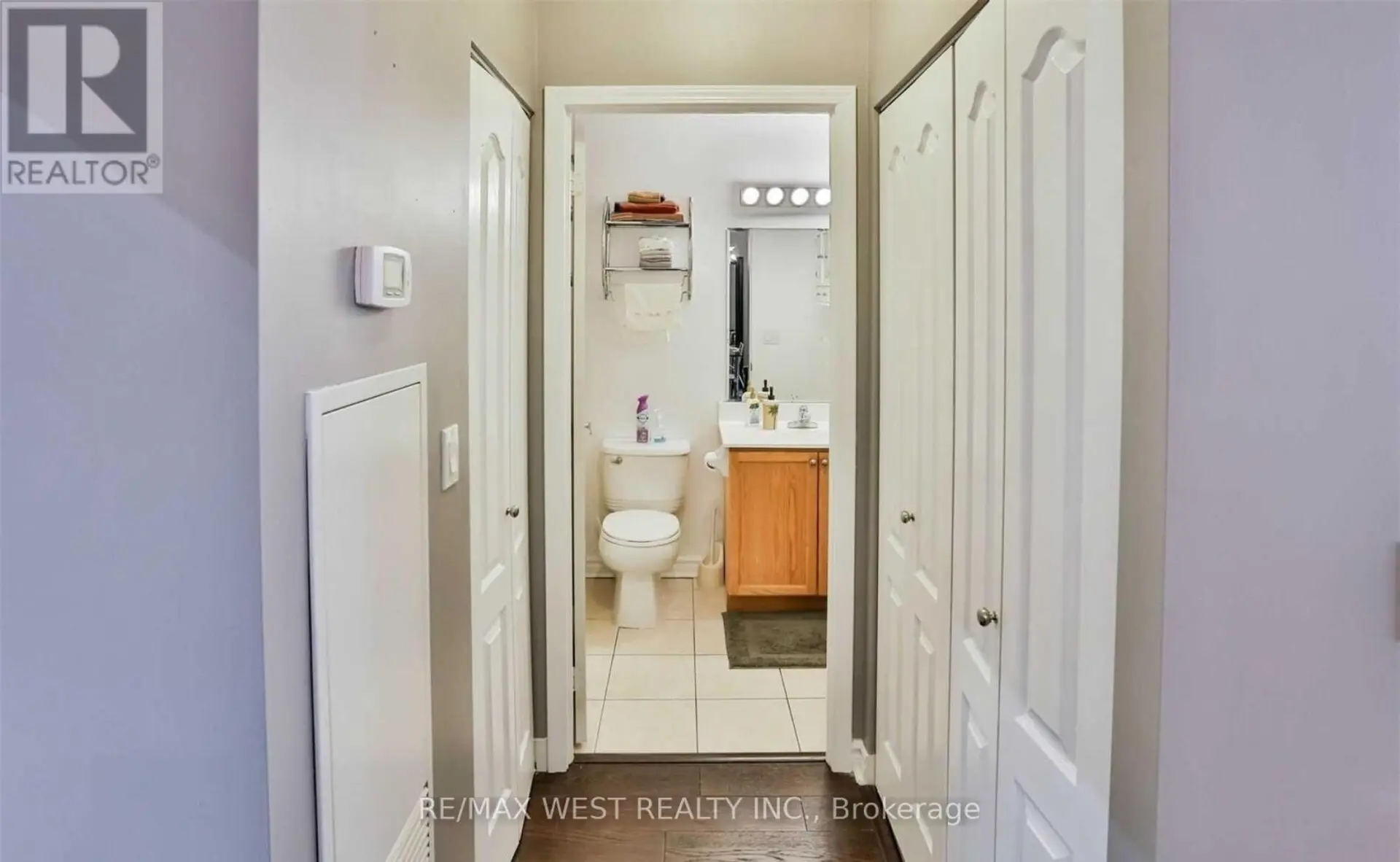 #GV-108 330 PRINCESS ROYAL DRIVE - Image 16