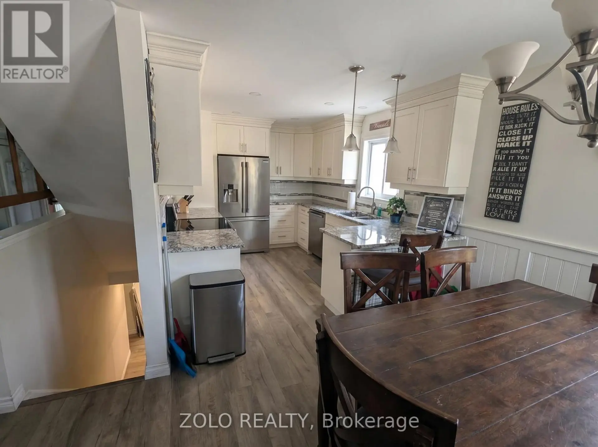 369 ATHOL STREET E - Image 2