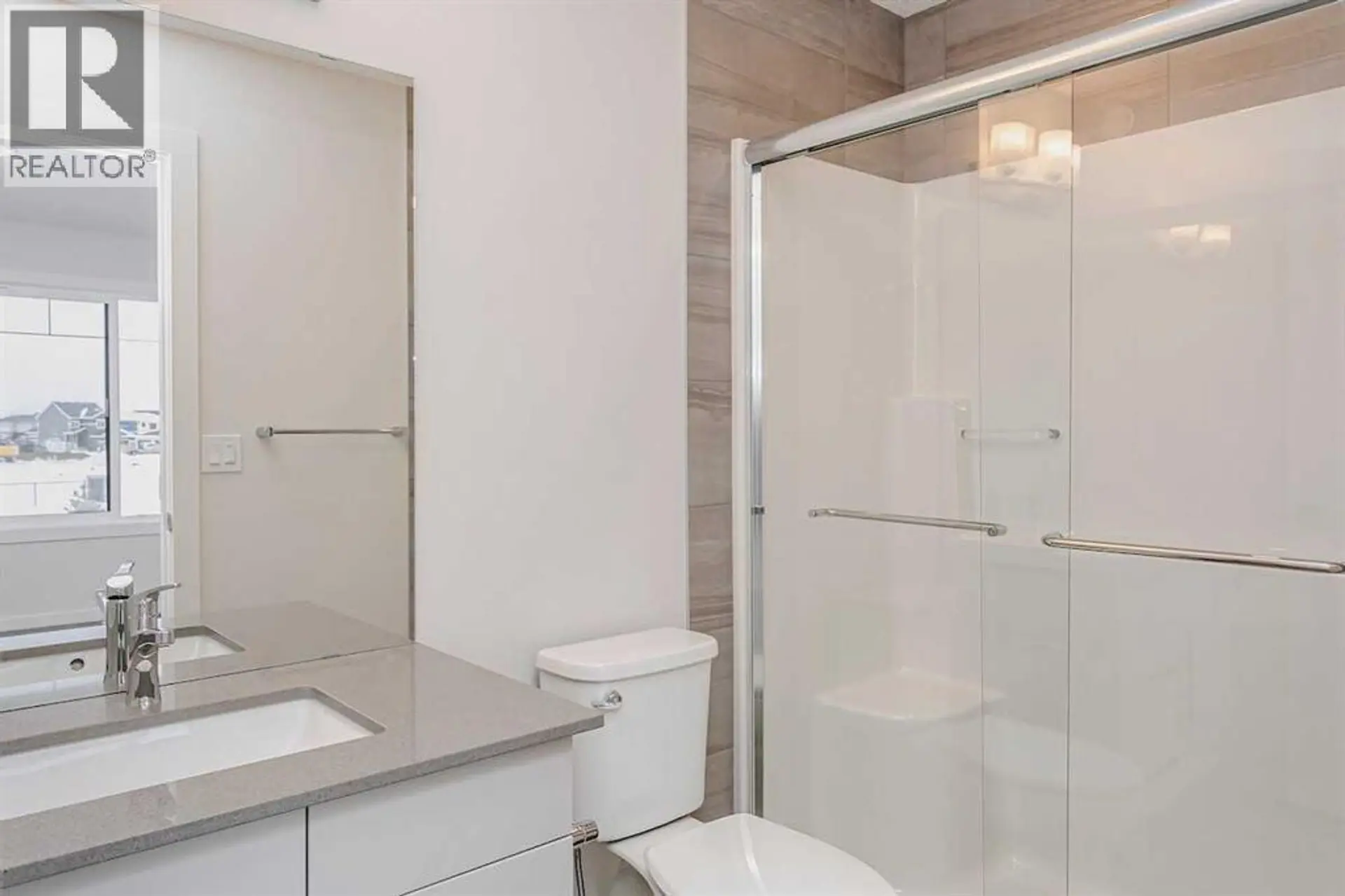 230 Heartwood Parade SE - Image 6
