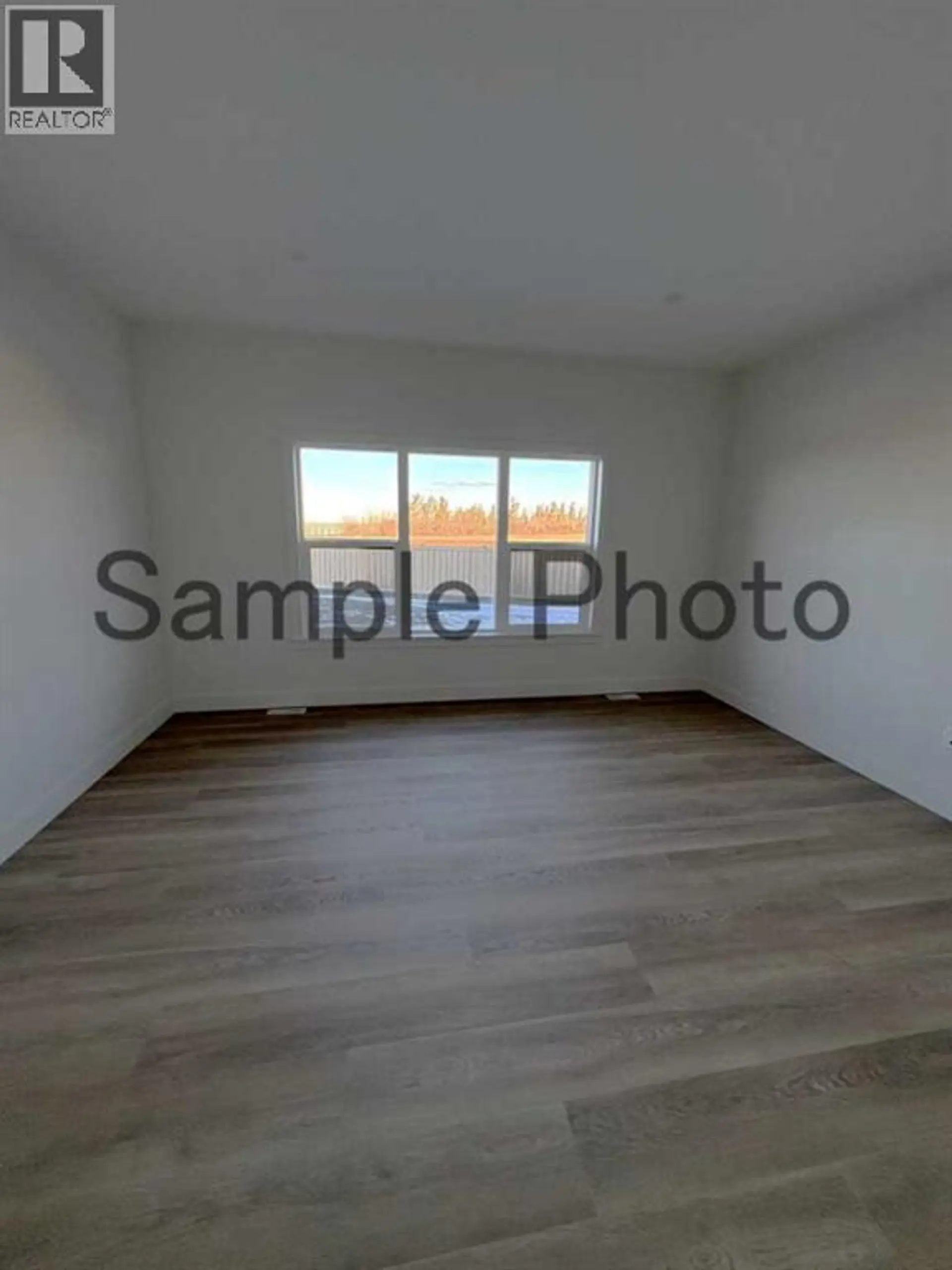 10656 147 Avenue - Image 13