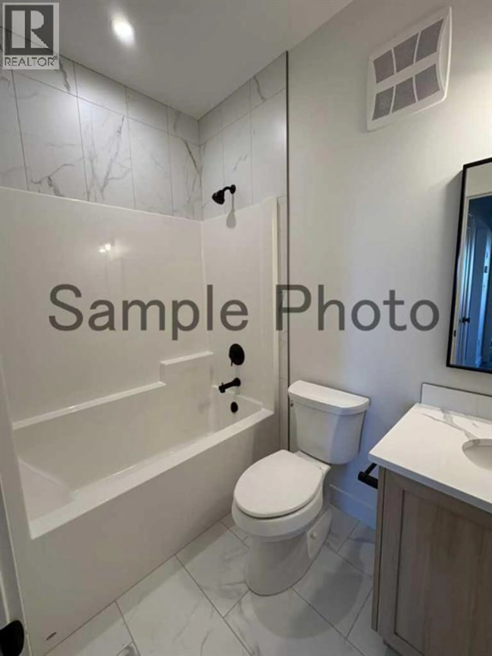10656 147 Avenue - Image 19
