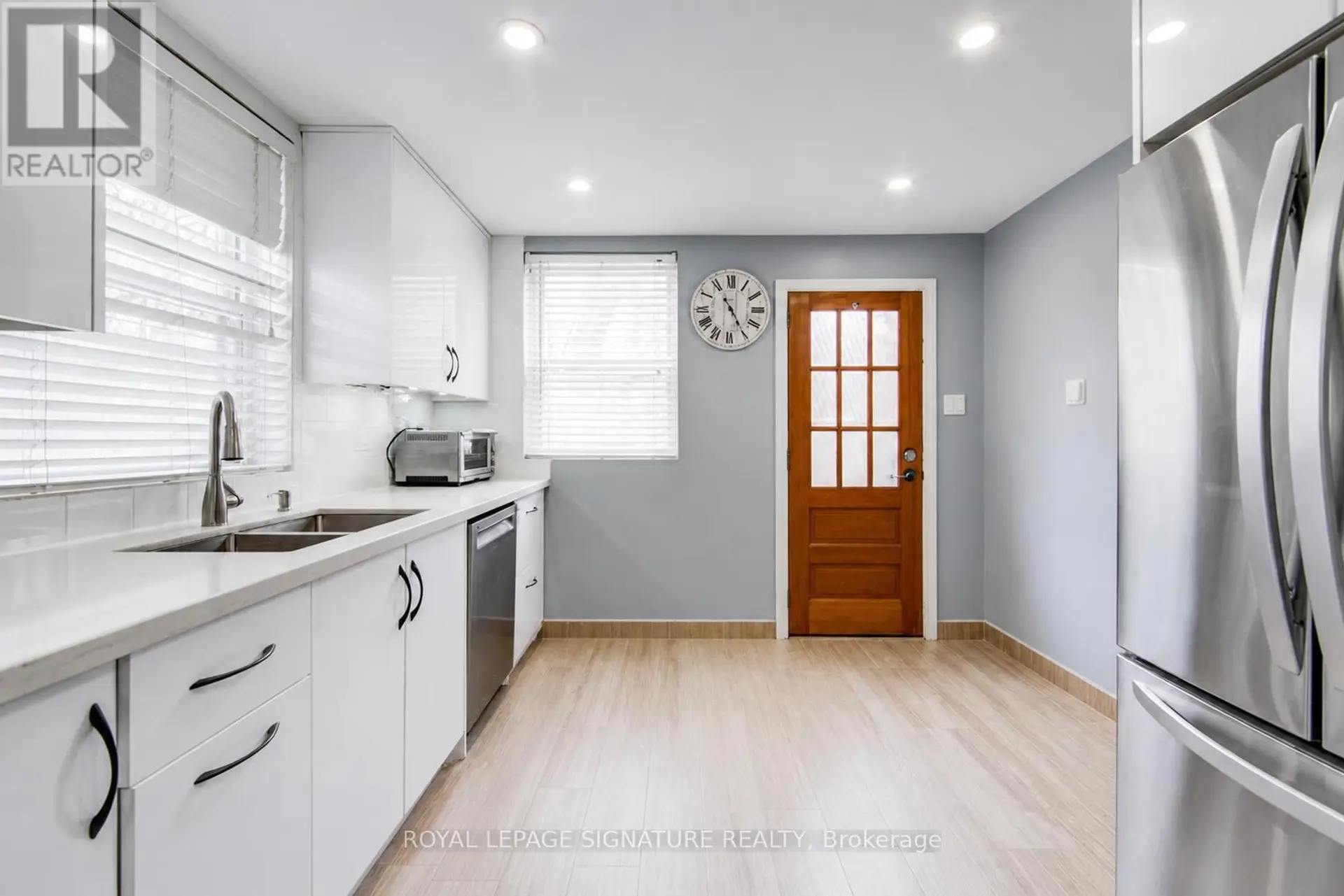 6 COSBURN AVENUE - Image 11