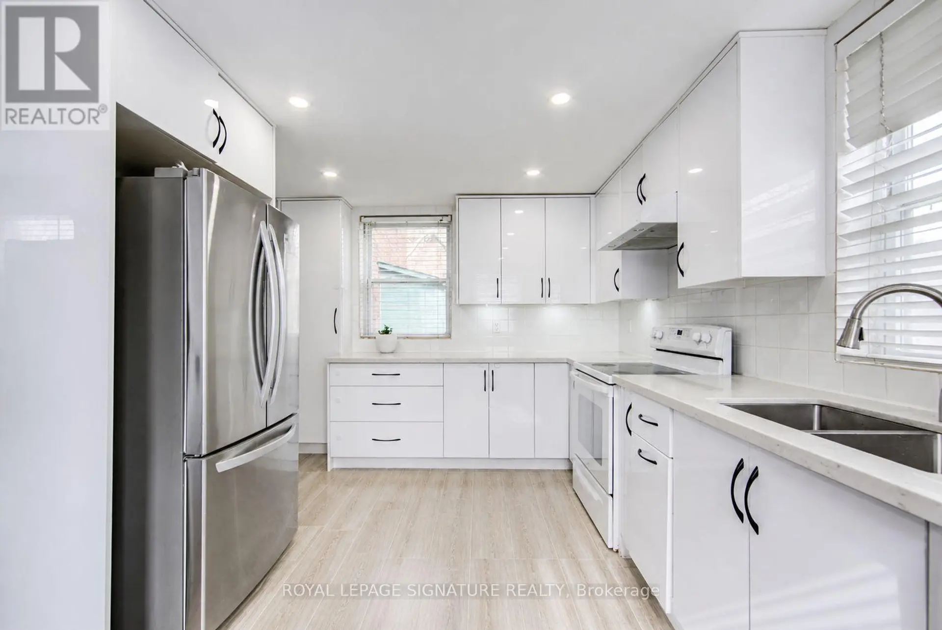 6 COSBURN AVENUE - Image 12