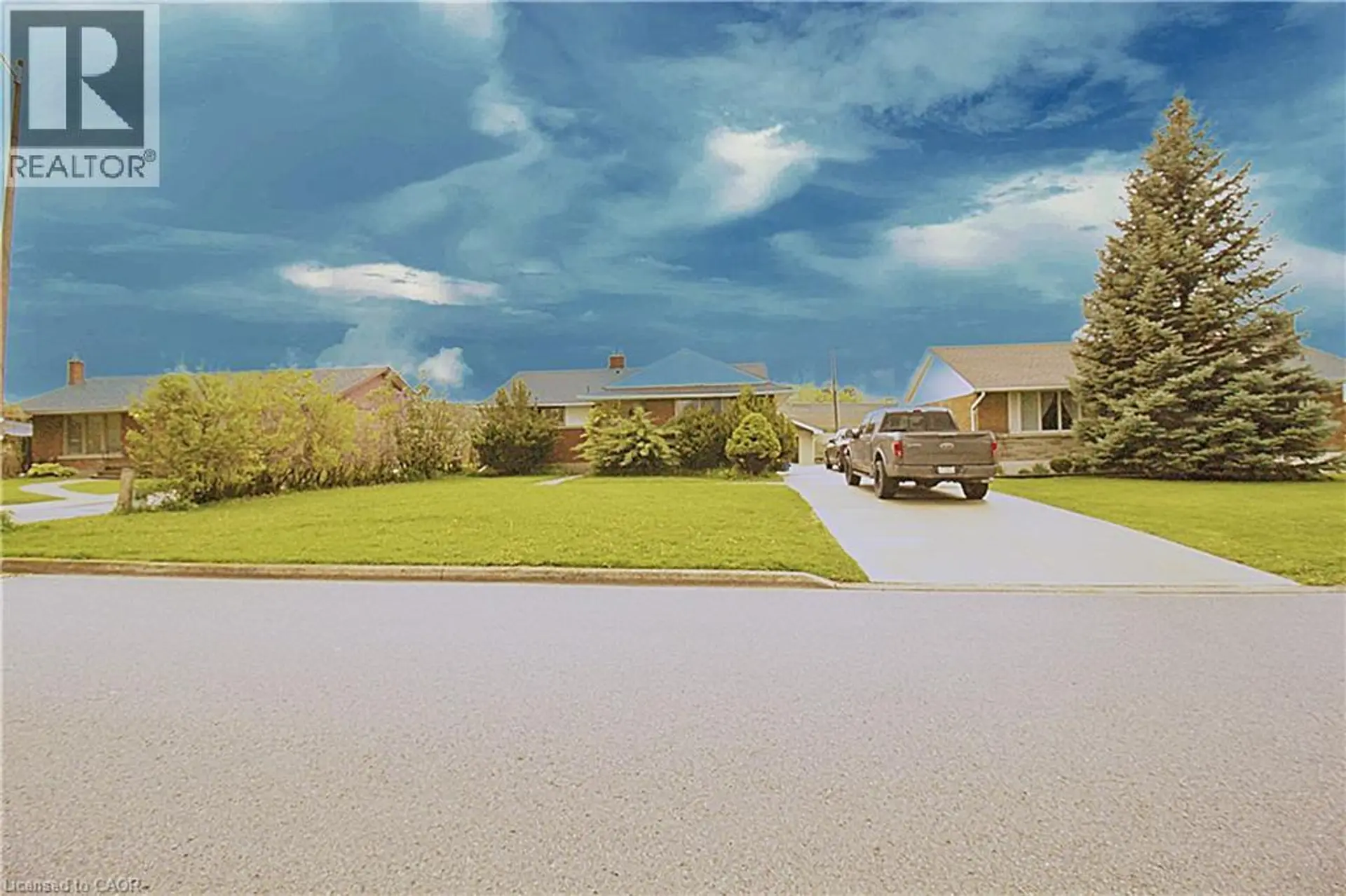 51 GLENGARRY Road - Image 2