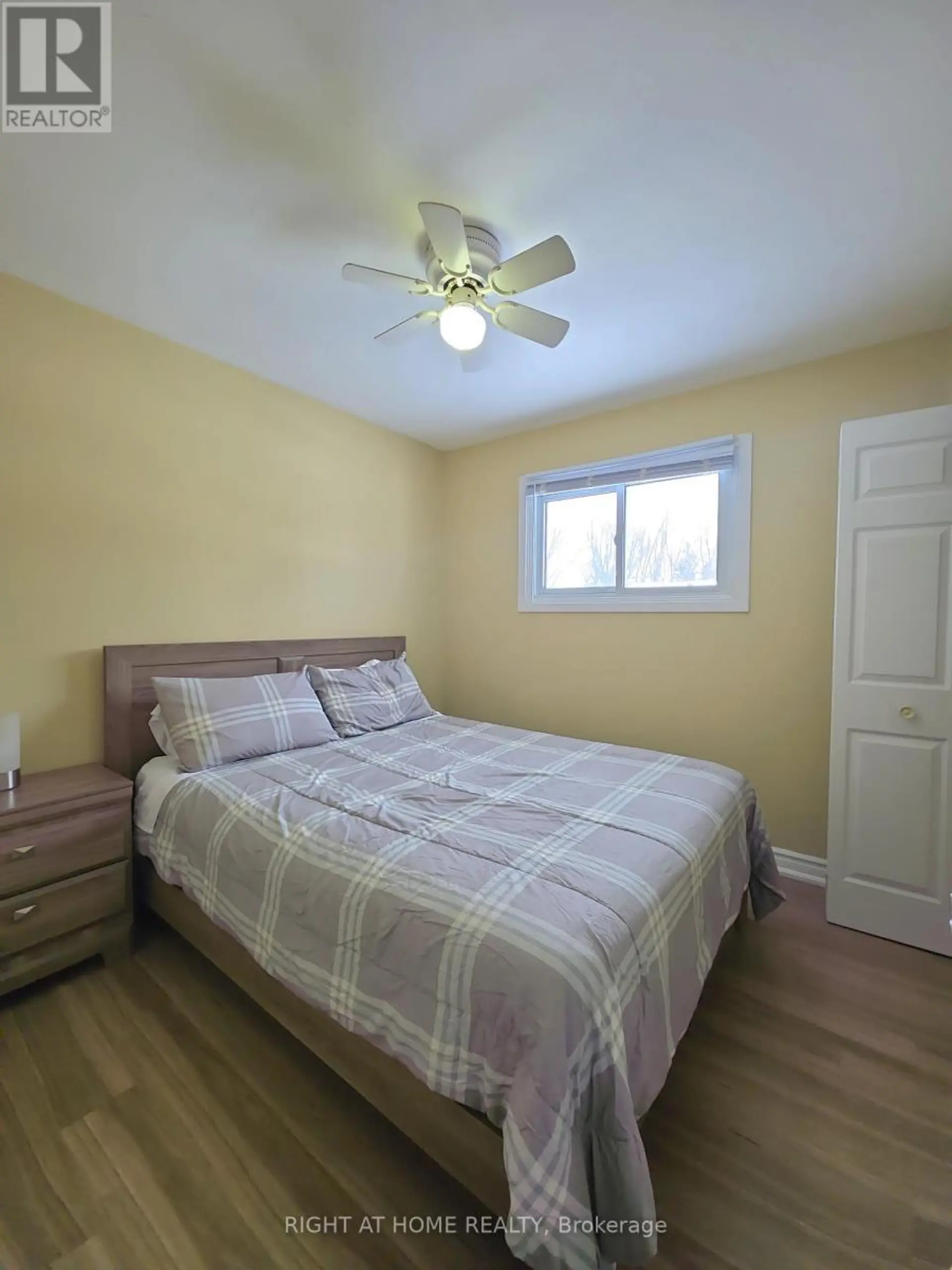 438 FOREST AVENUE S - Image 10