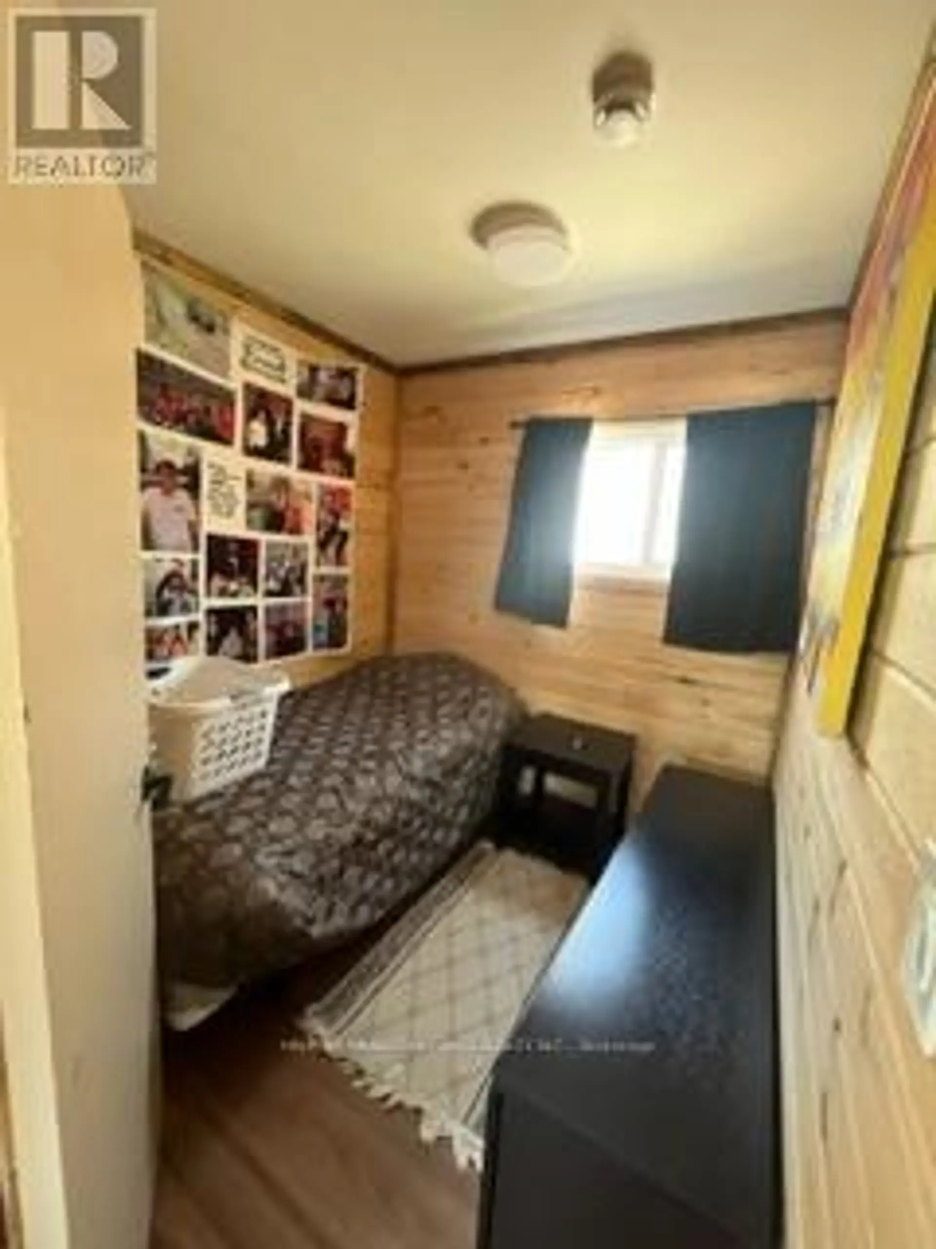 4 BOBBY'S LANE - Image 14