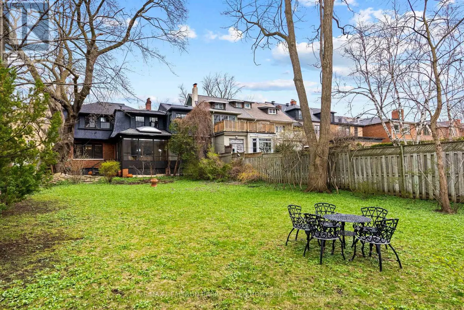 147 FARNHAM AVENUE - Image 4