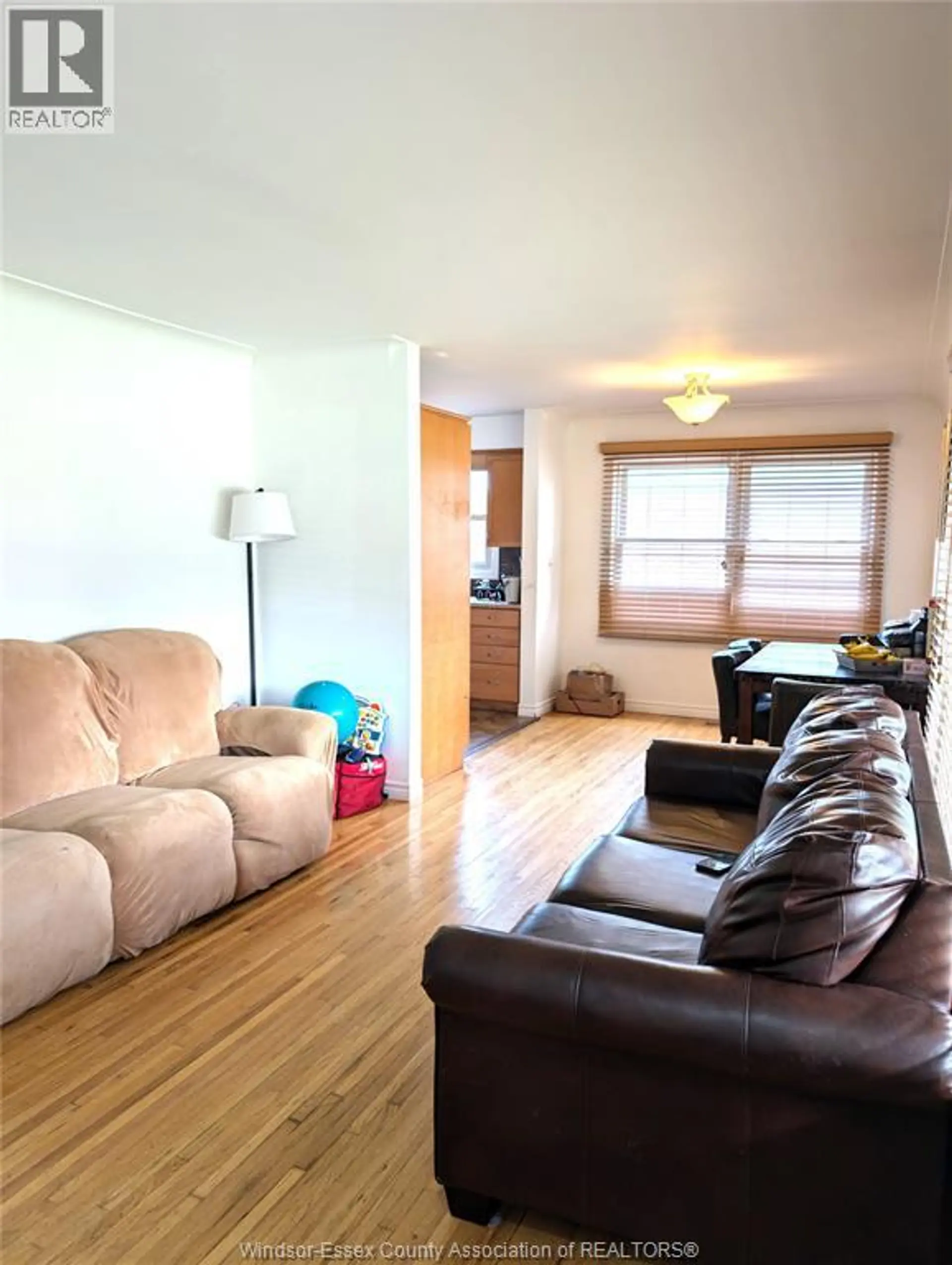 3456 EVERTS AVENUE - Image 4