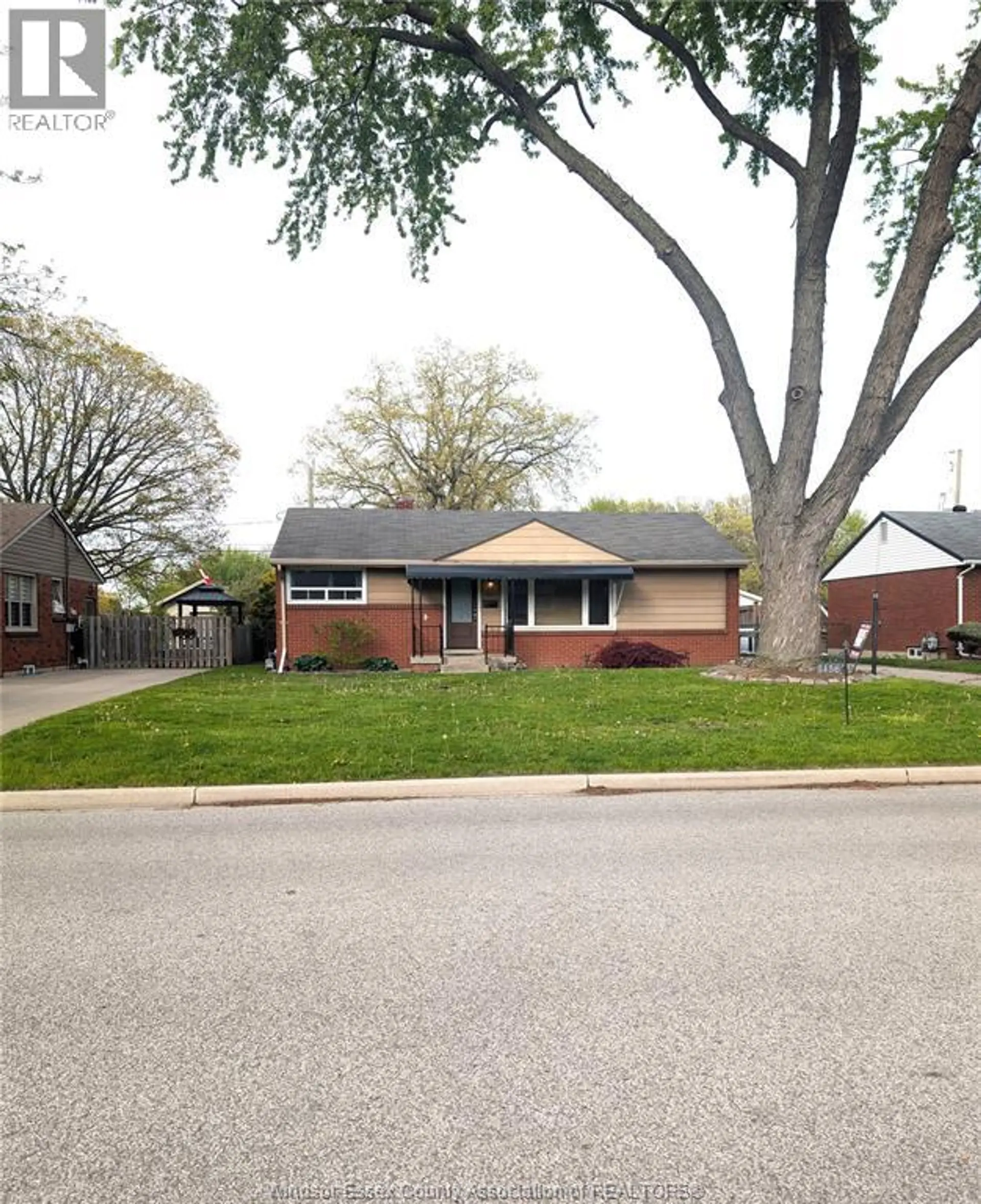 3456 EVERTS AVENUE - Image 1
