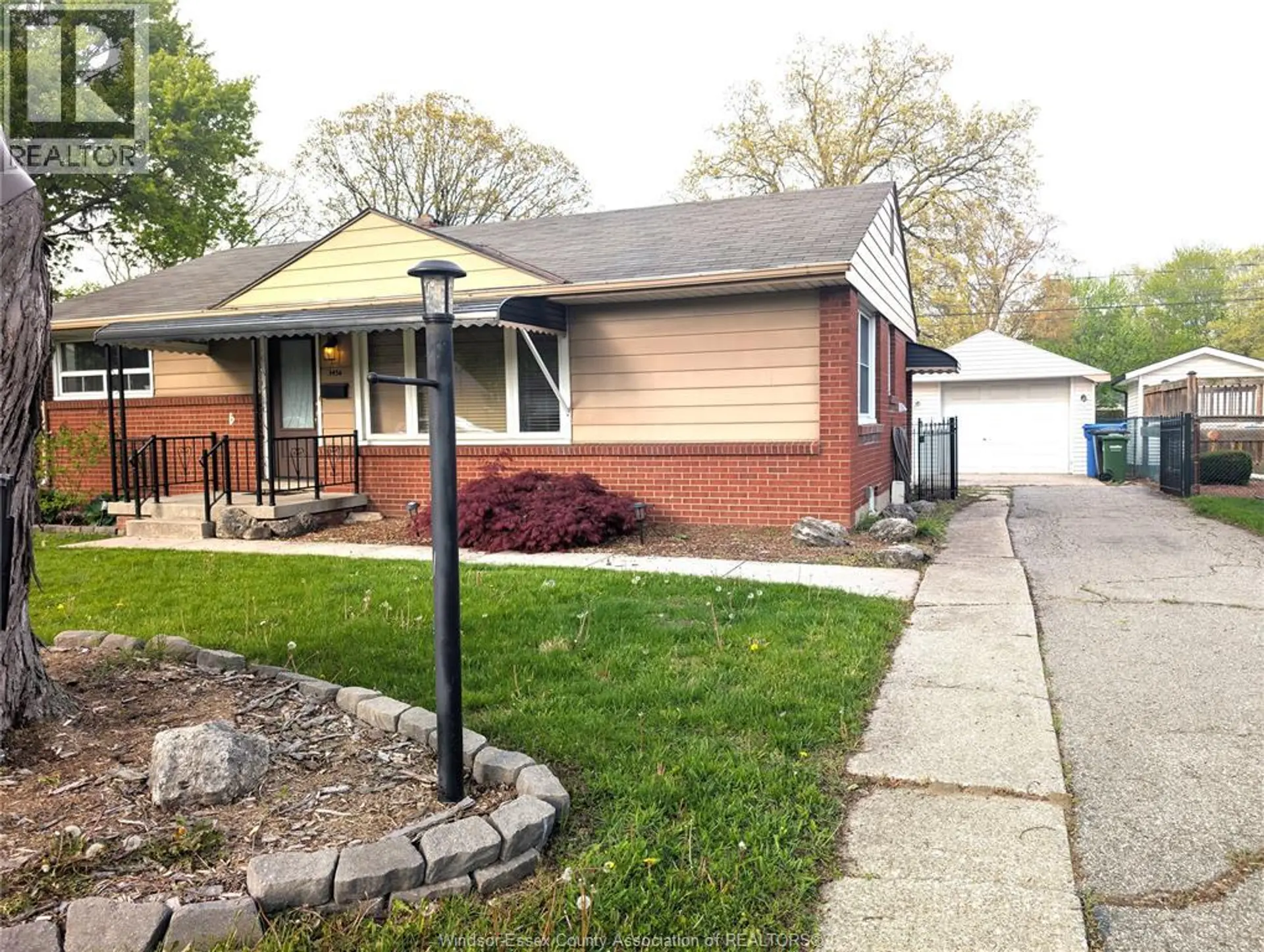 3456 EVERTS AVENUE - Image 2