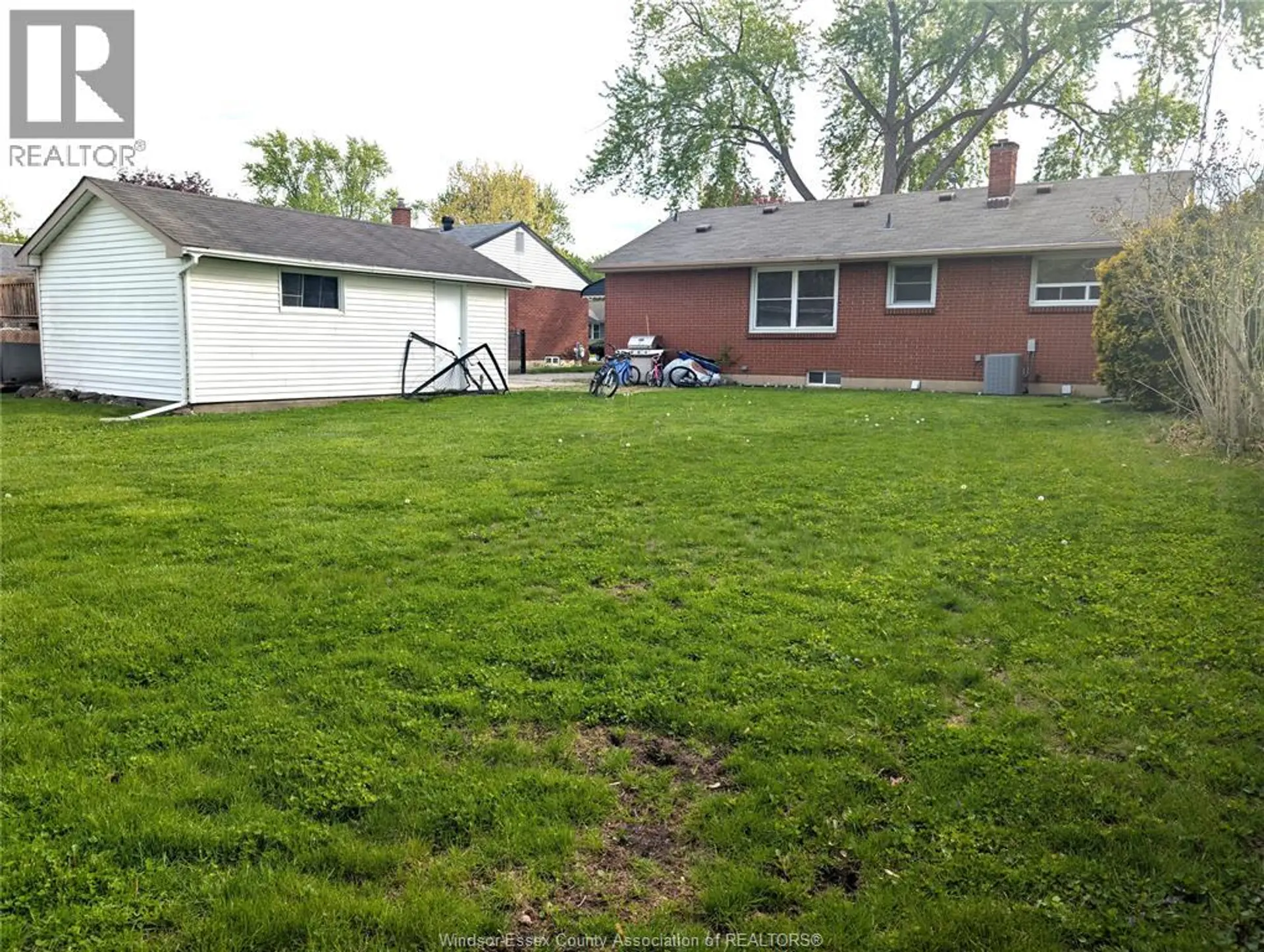 3456 EVERTS AVENUE - Image 11