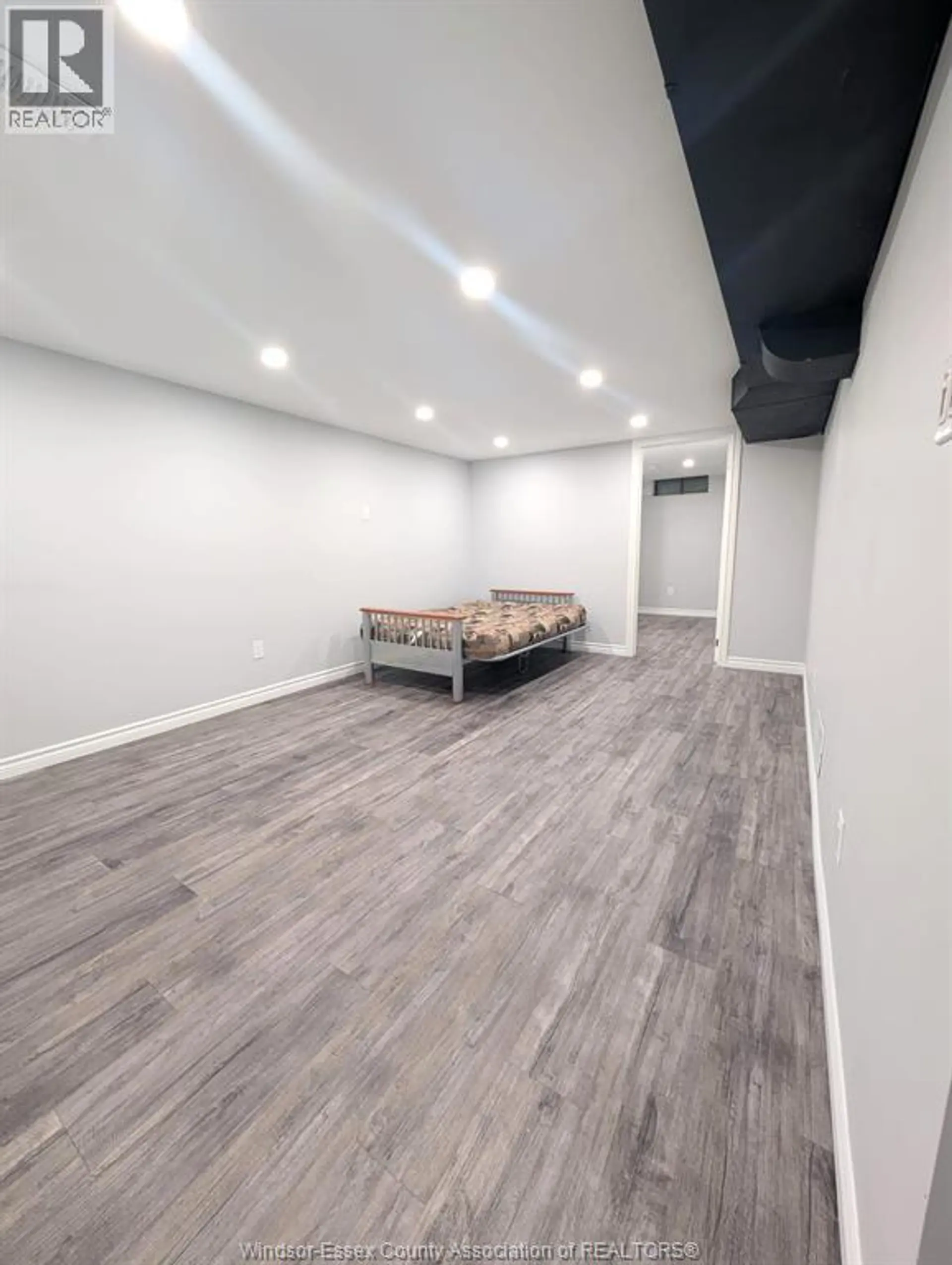 3456 EVERTS AVENUE - Image 17