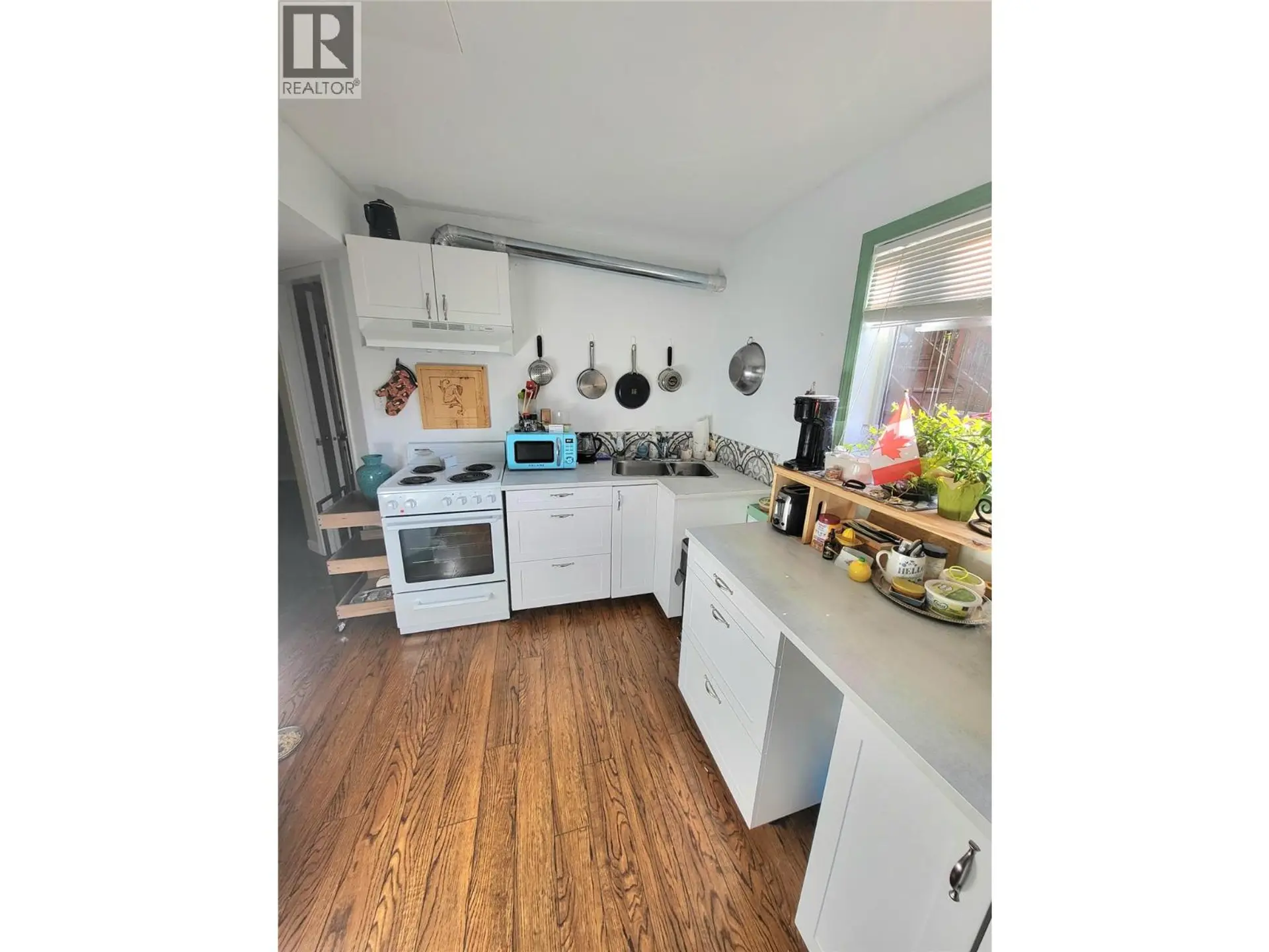 132 Stevens Court - Image 18