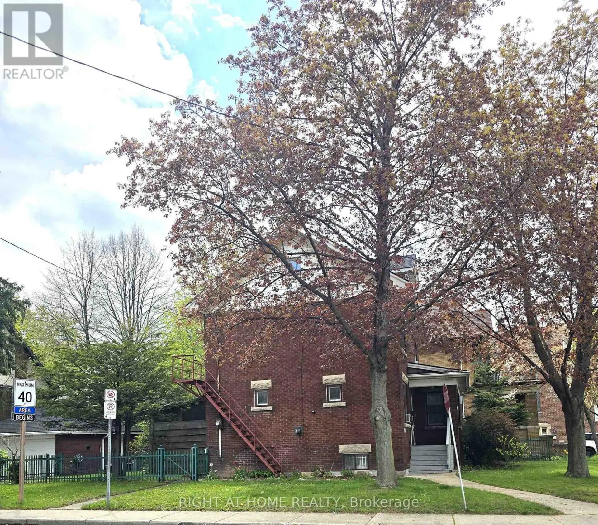 1088 KING STREET E - Image 2