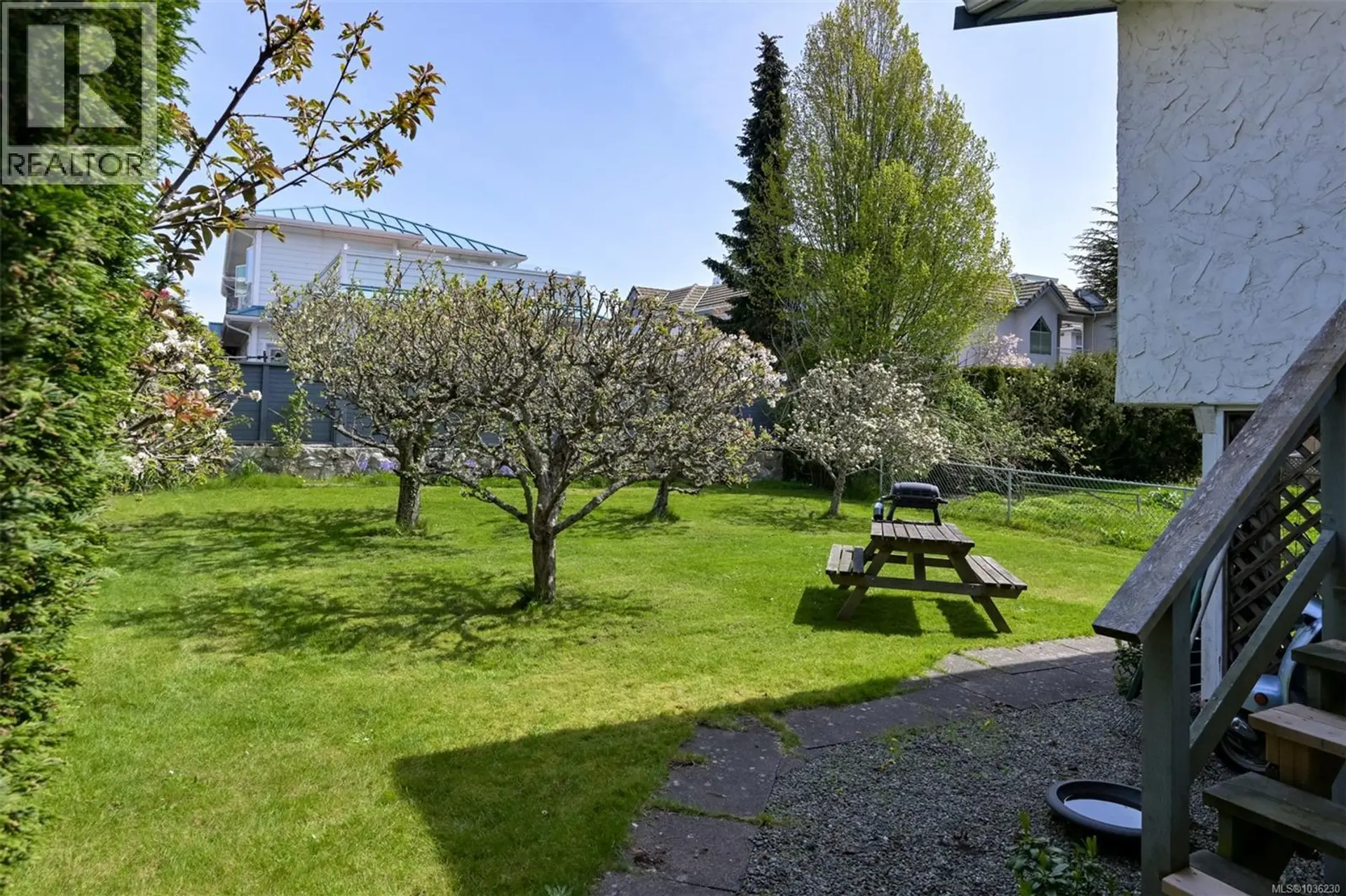 2535 Bevan Ave - Image 11