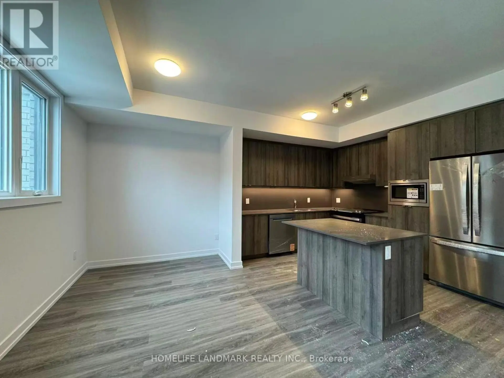 15 KERNS LANE - Image 3