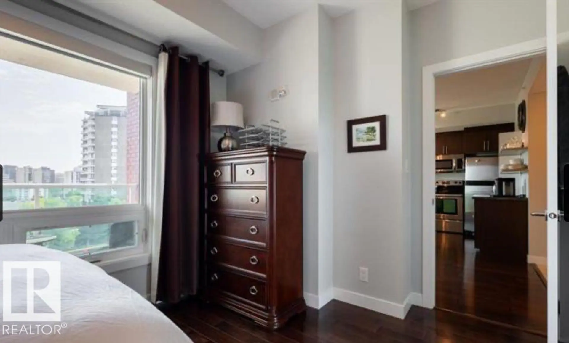 #702 10055 118 ST NW - Image 15