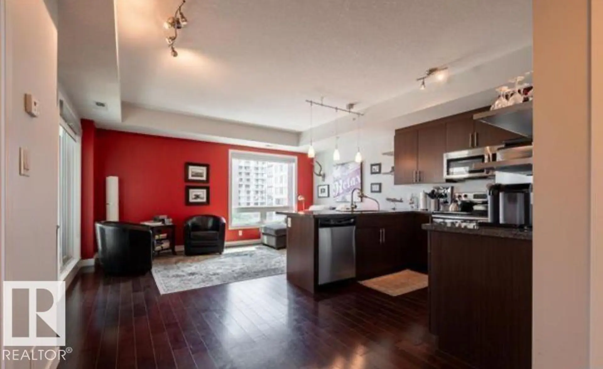 #702 10055 118 ST NW - Image 6