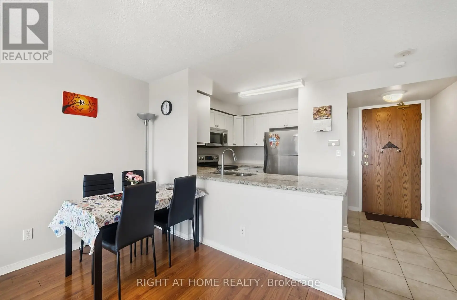 #607 4879 KIMBERMOUNT AVENUE - Image 10
