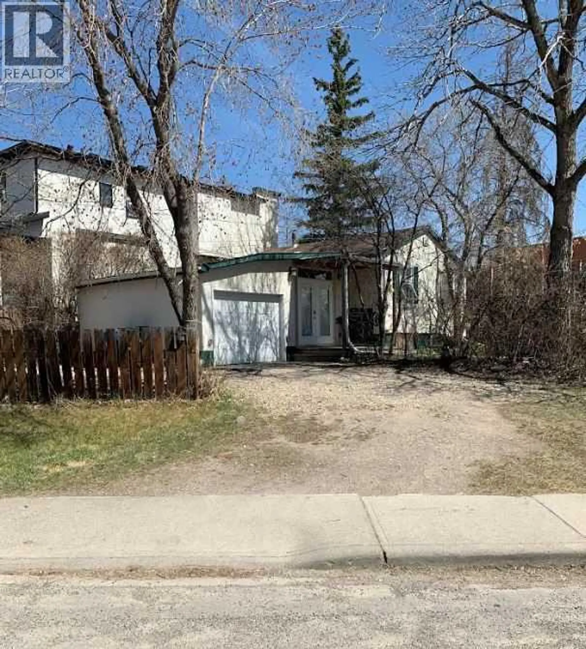 2103 Mackay Road NW - Image 2