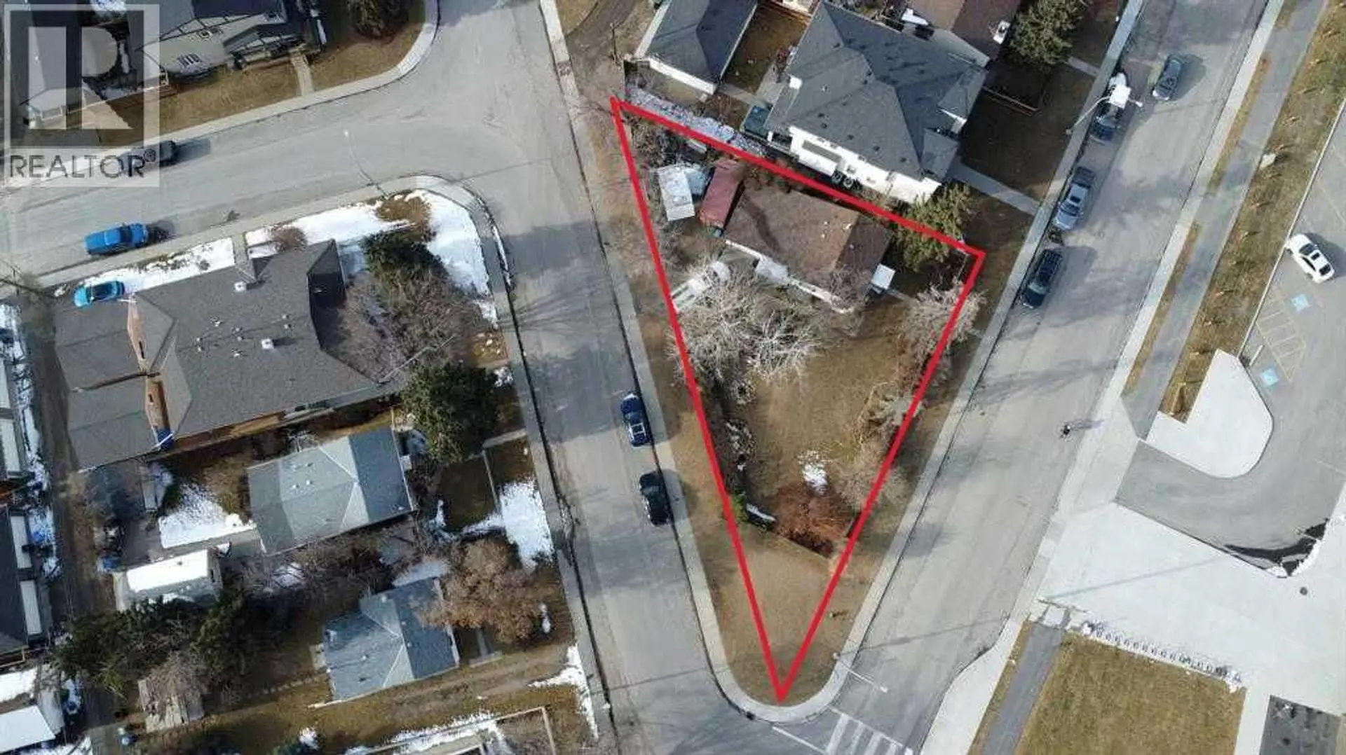 2103 Mackay Road NW - Image 1