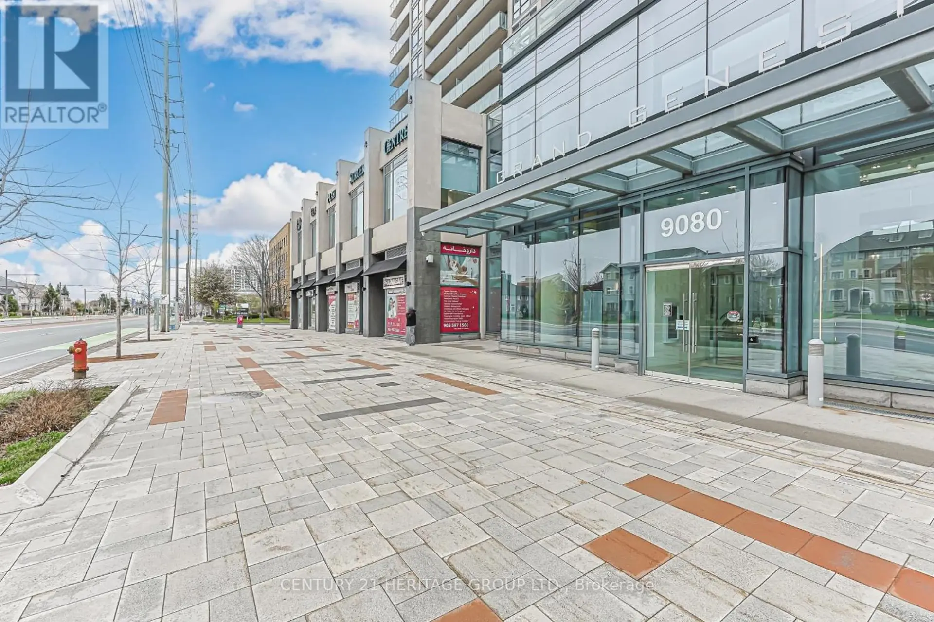 #1002 9090 YONGE STREET - Image 18
