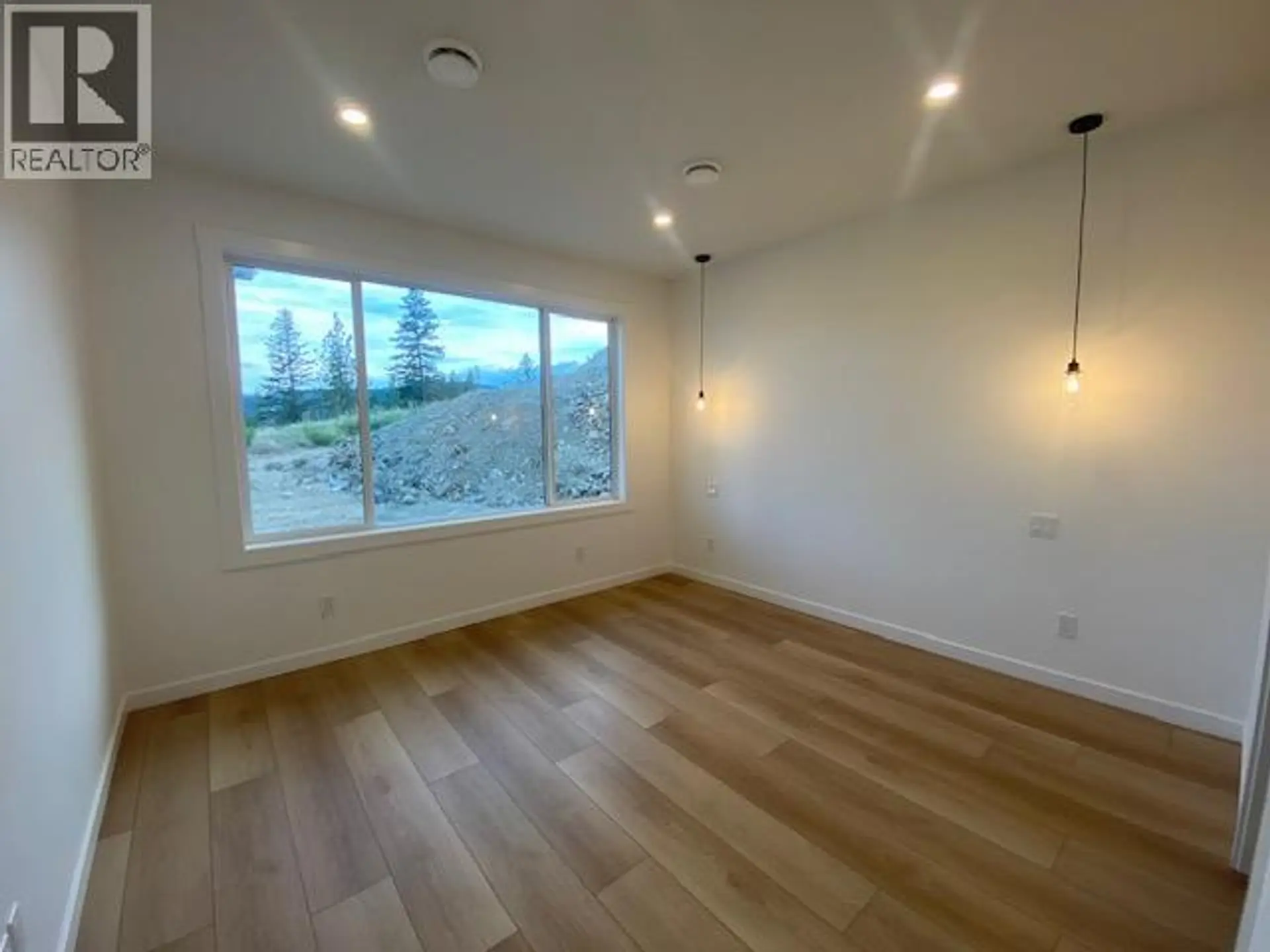 2982 Scenic Ridge Drive - Image 4